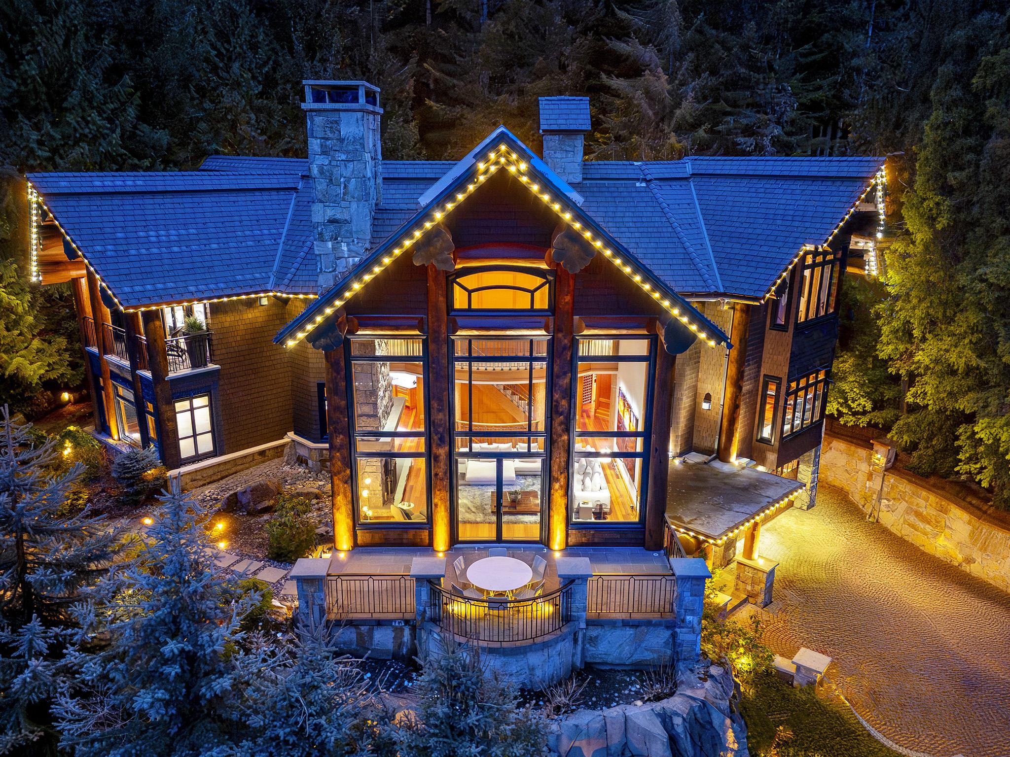 7425 TREETOP LANE, Whistler BC V8E 0E9, R3099083, BC,