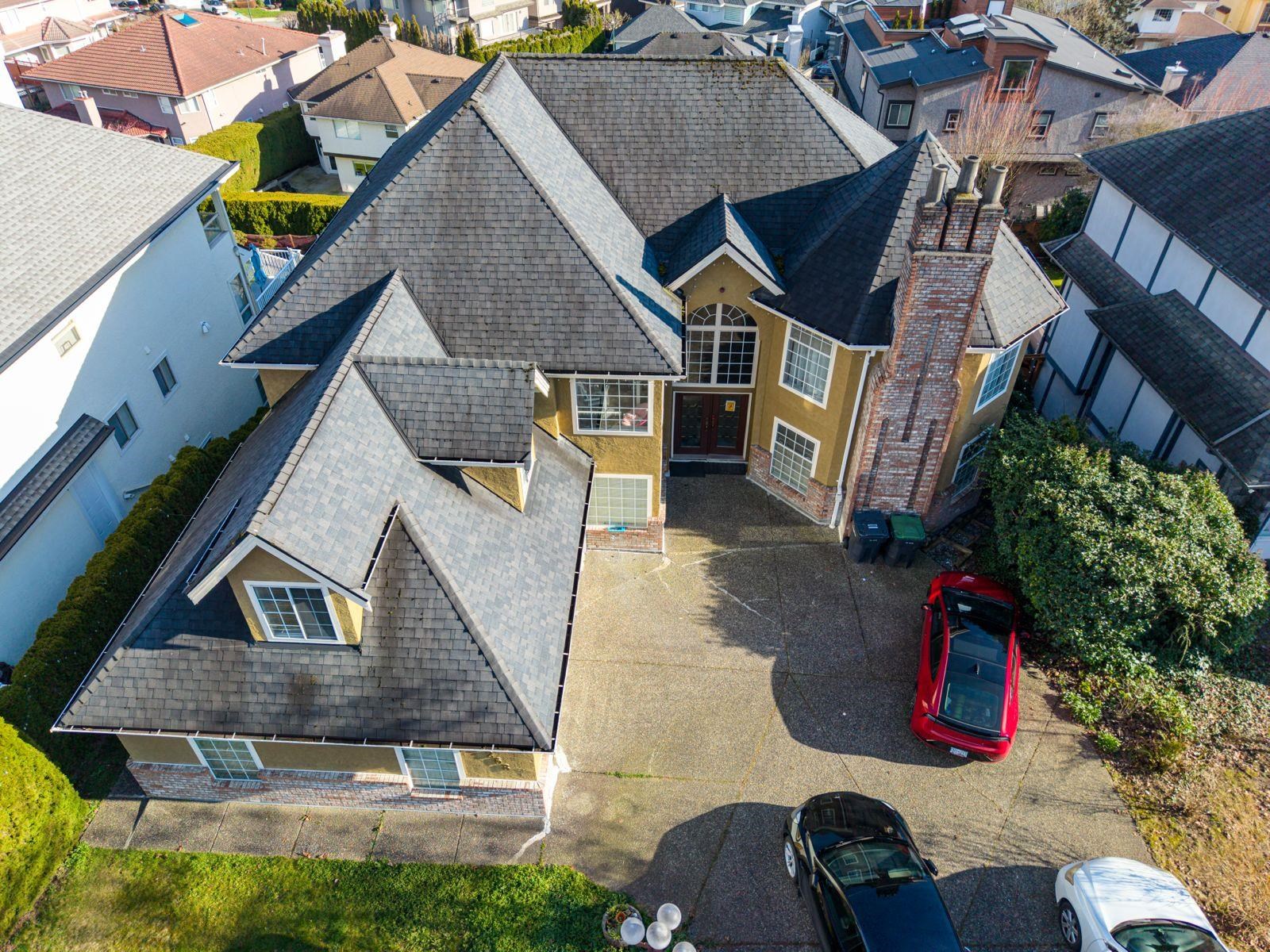 2268 LECLAIR DRIVE, Coquitlam BC V3K 6P6, R3099129, BC,