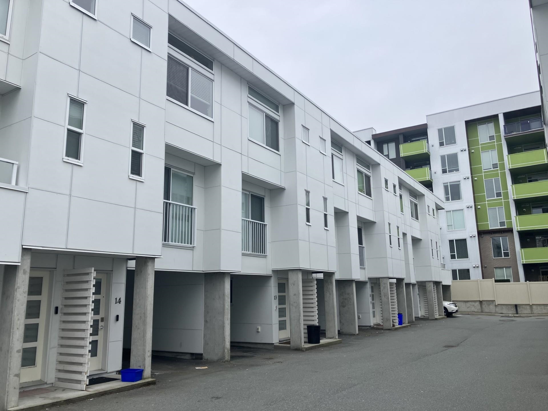 10 2505 WARE STREET, R3099150, BC,