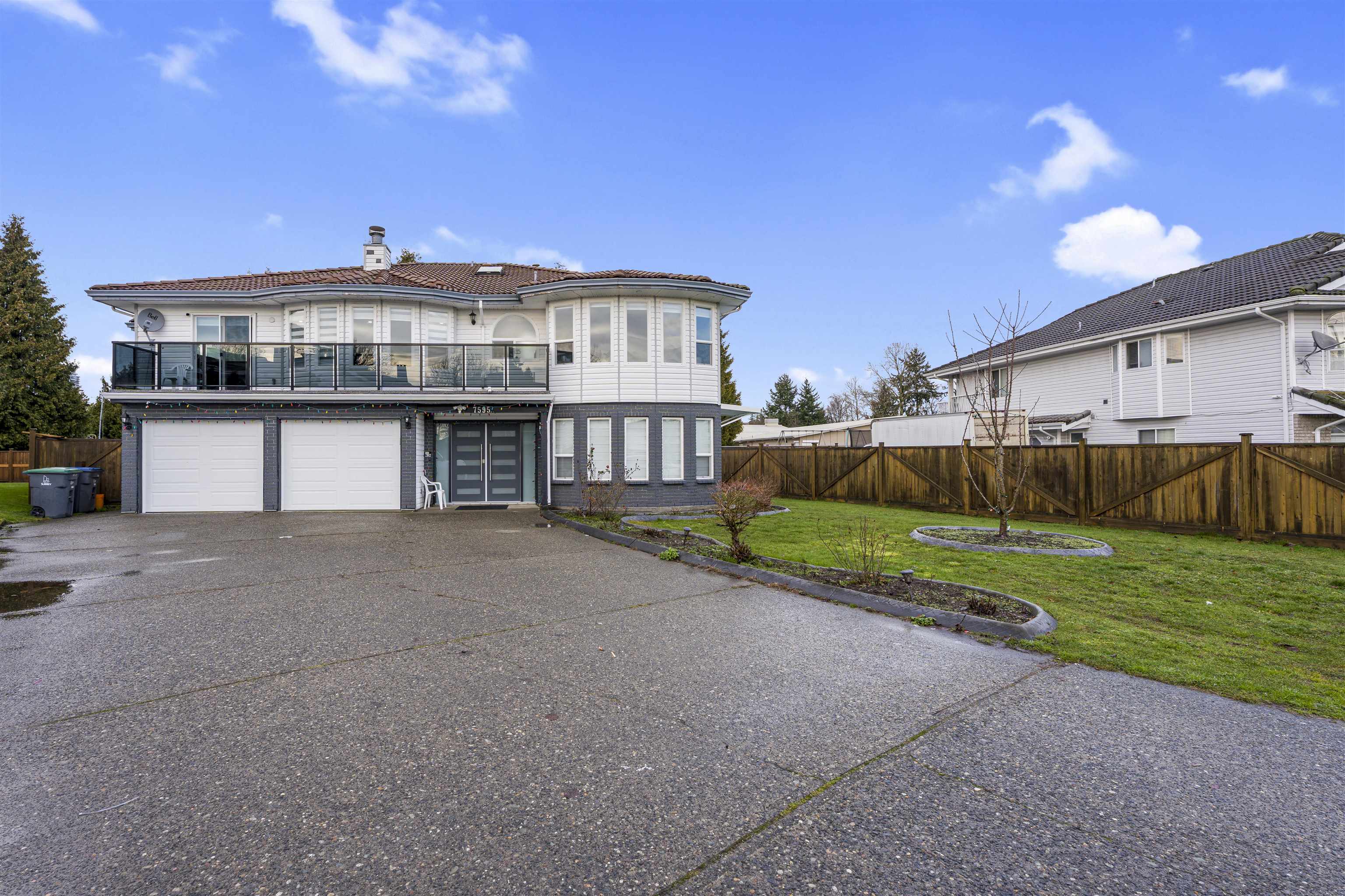 7595 122A STREET, Surrey BC V3W 0K7, R3099237, BC,