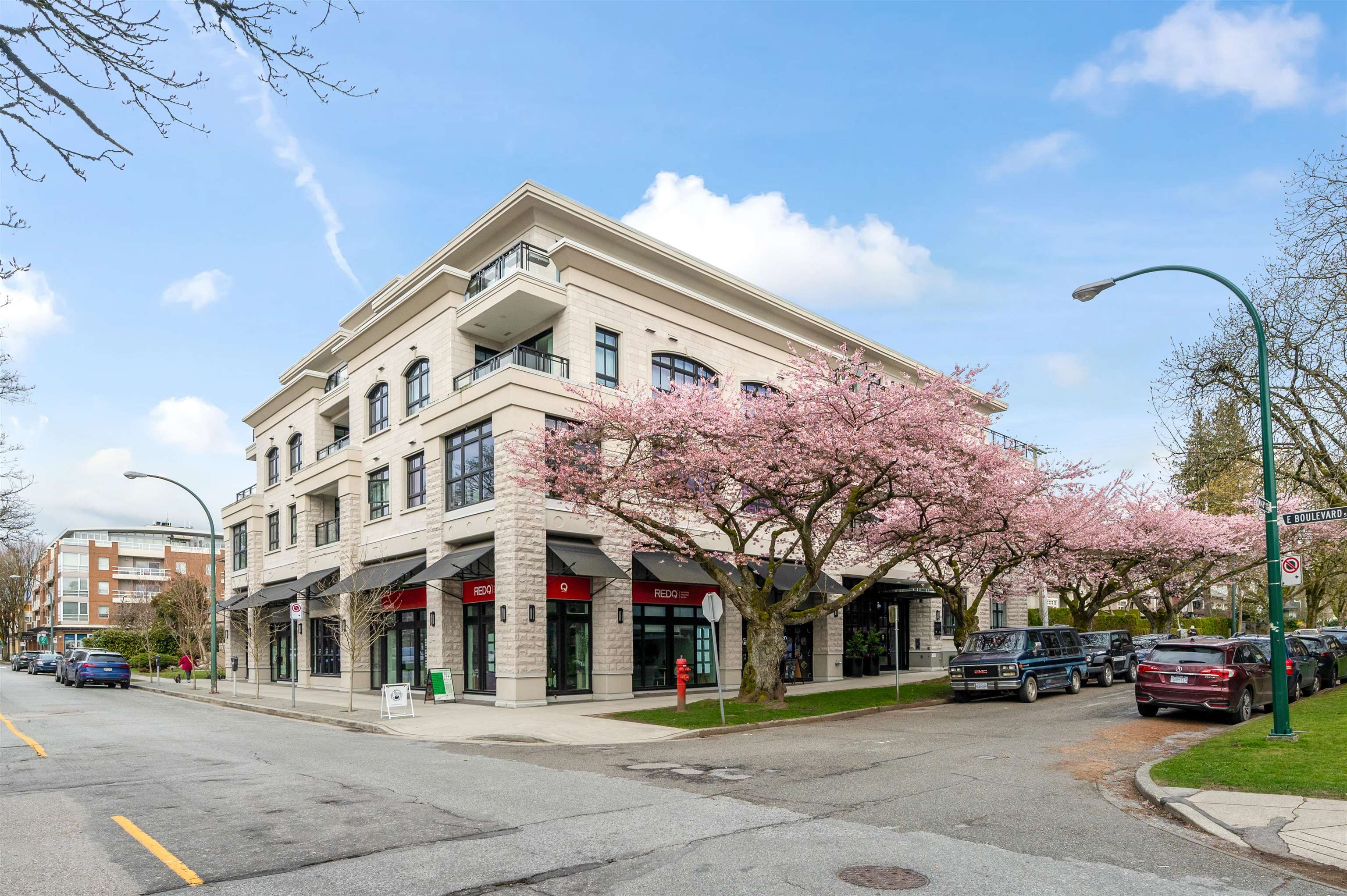 PH4 2089 43RD AVENUE, R3099285, BC,