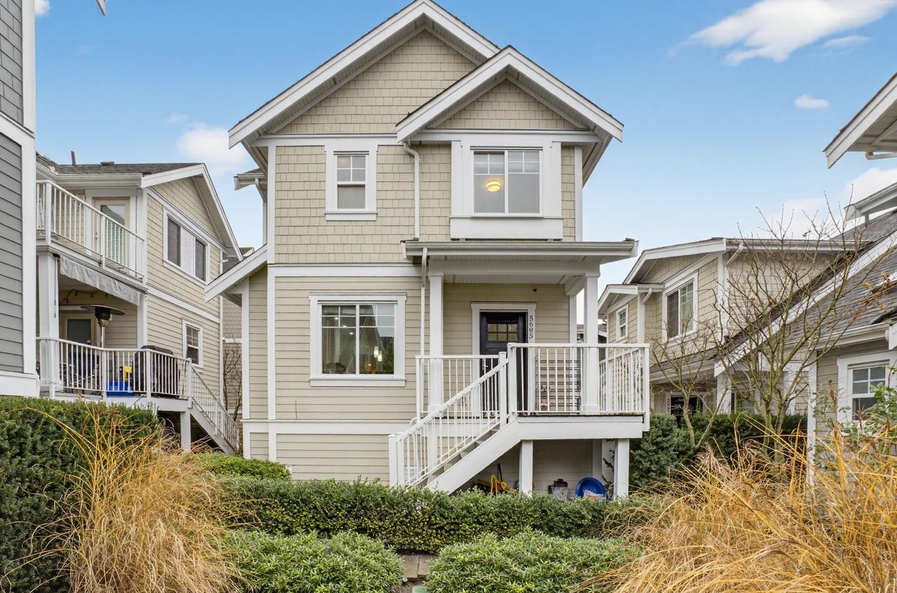 5685 KILLARNEY STREET, Vancouver BC V5R 3W4, R3099402, BC,