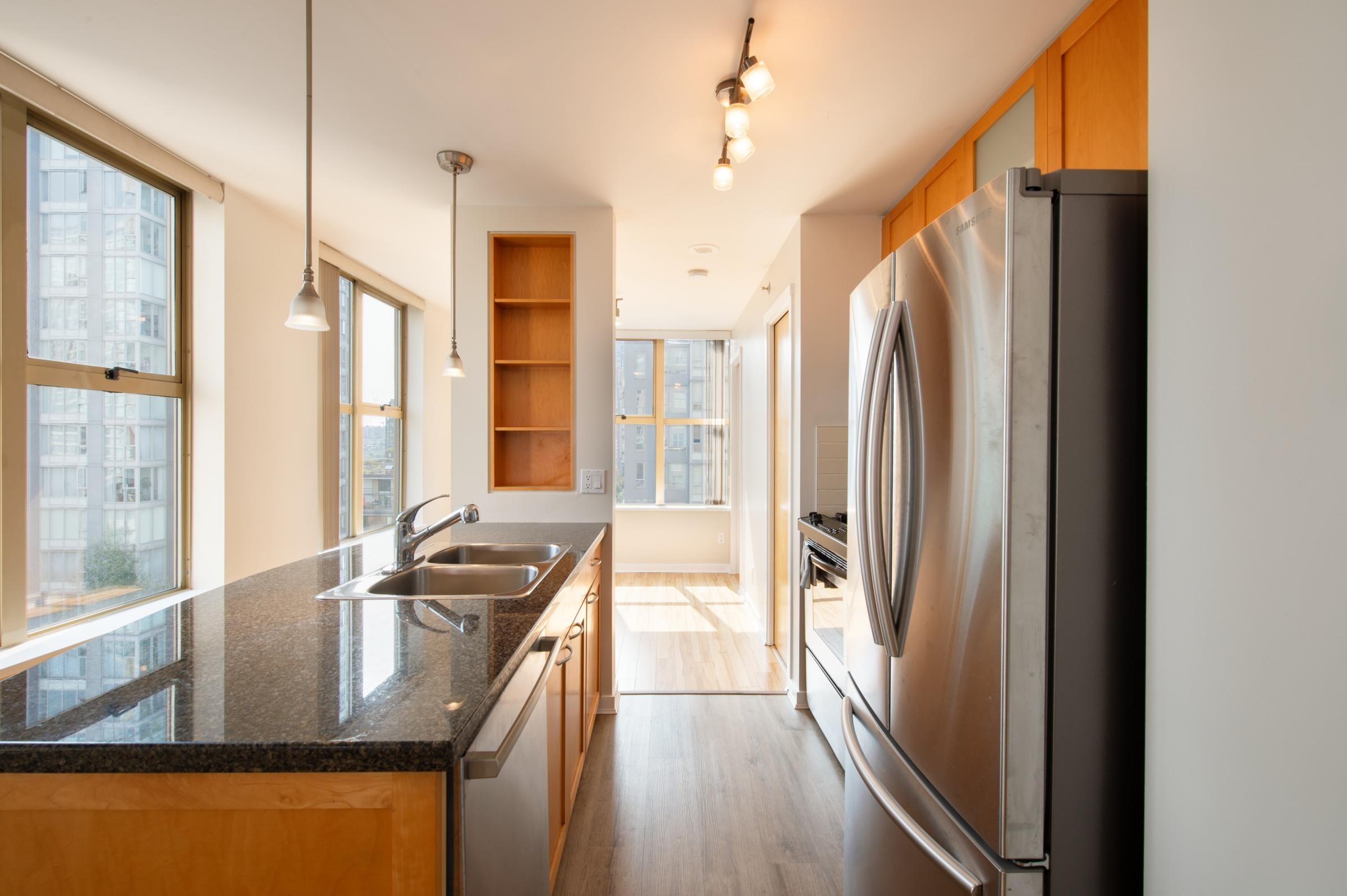 1007 989 RICHARDS STREET, R3099403, BC,