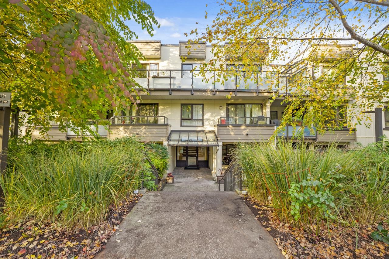 105 621 6TH AVENUE, R3099472, BC,