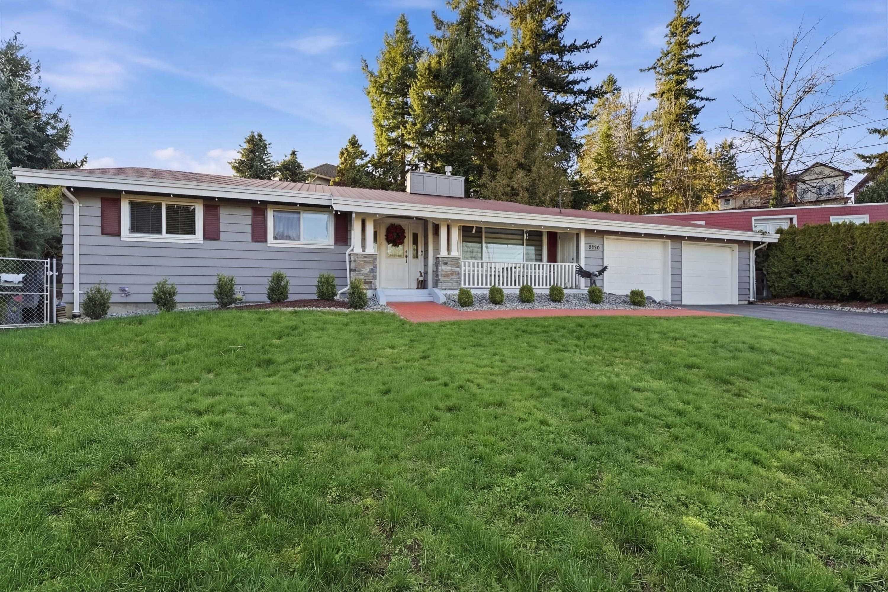 2435 RIDEAU STREET, Abbotsford BC V2T 3N3, R3099504, BC,