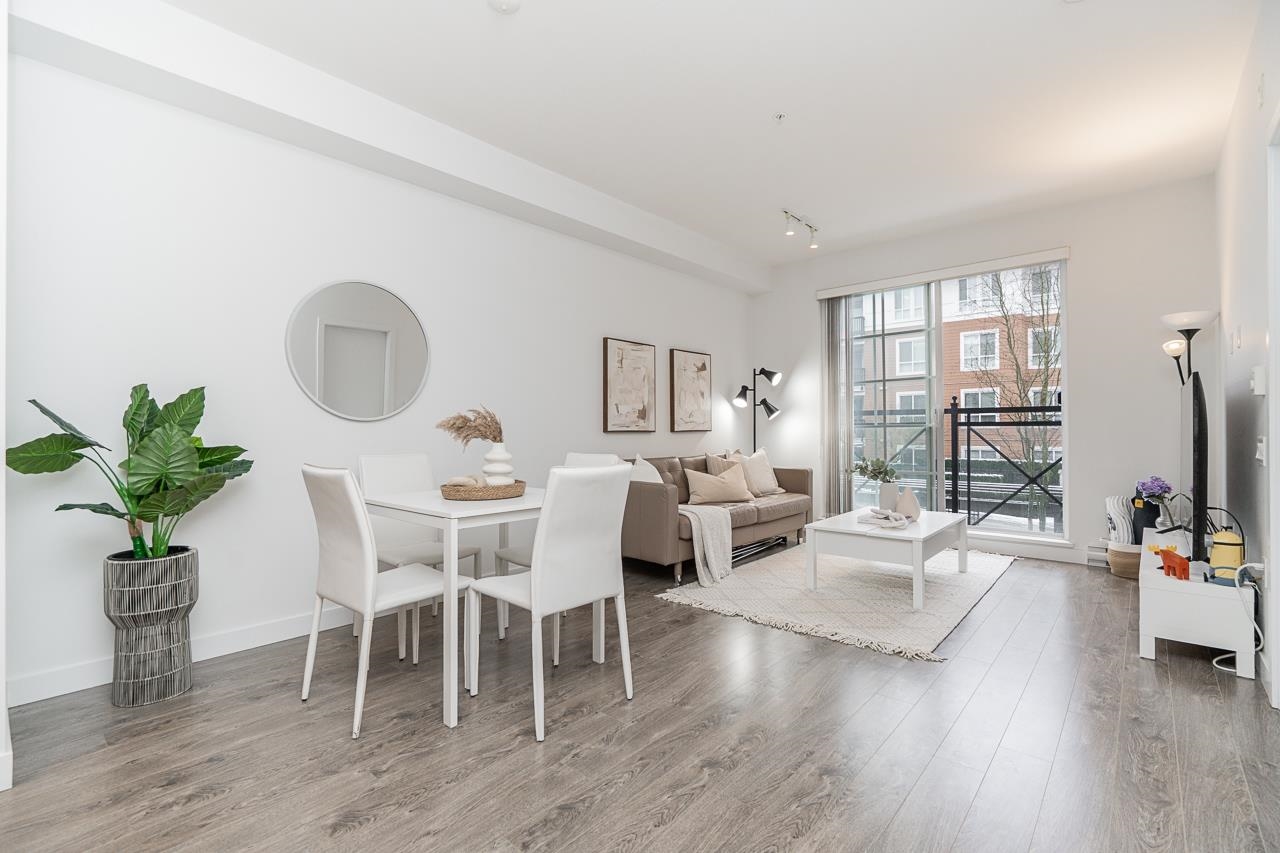 213 618 COMO LAKE AVENUE, R3099577, BC,