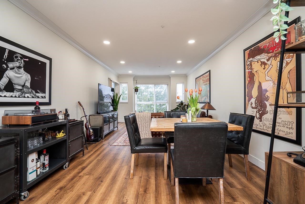 307 5499 203 STREET, R3099620, BC,