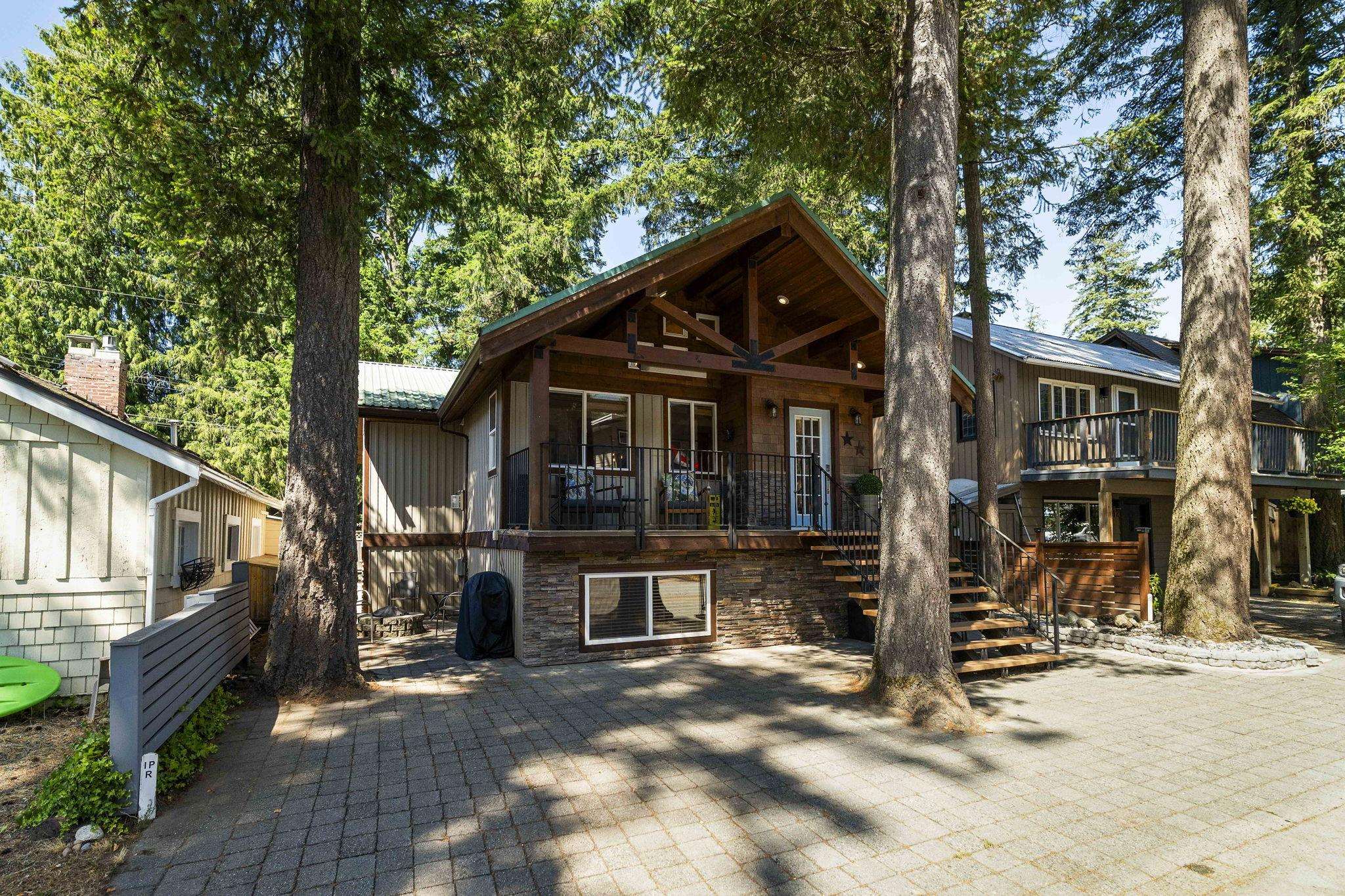 311 SPRUCE STREET, Cultus Lake BC V2R 4Y7, R3099622, BC,