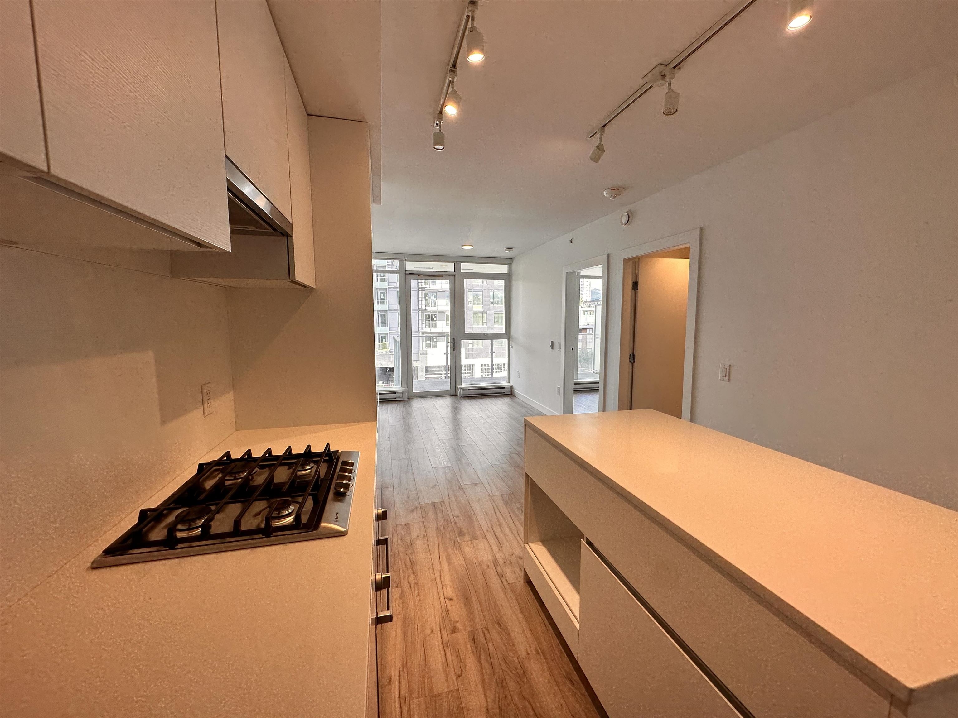 608 652 WHITING WAY, R3099816, BC,