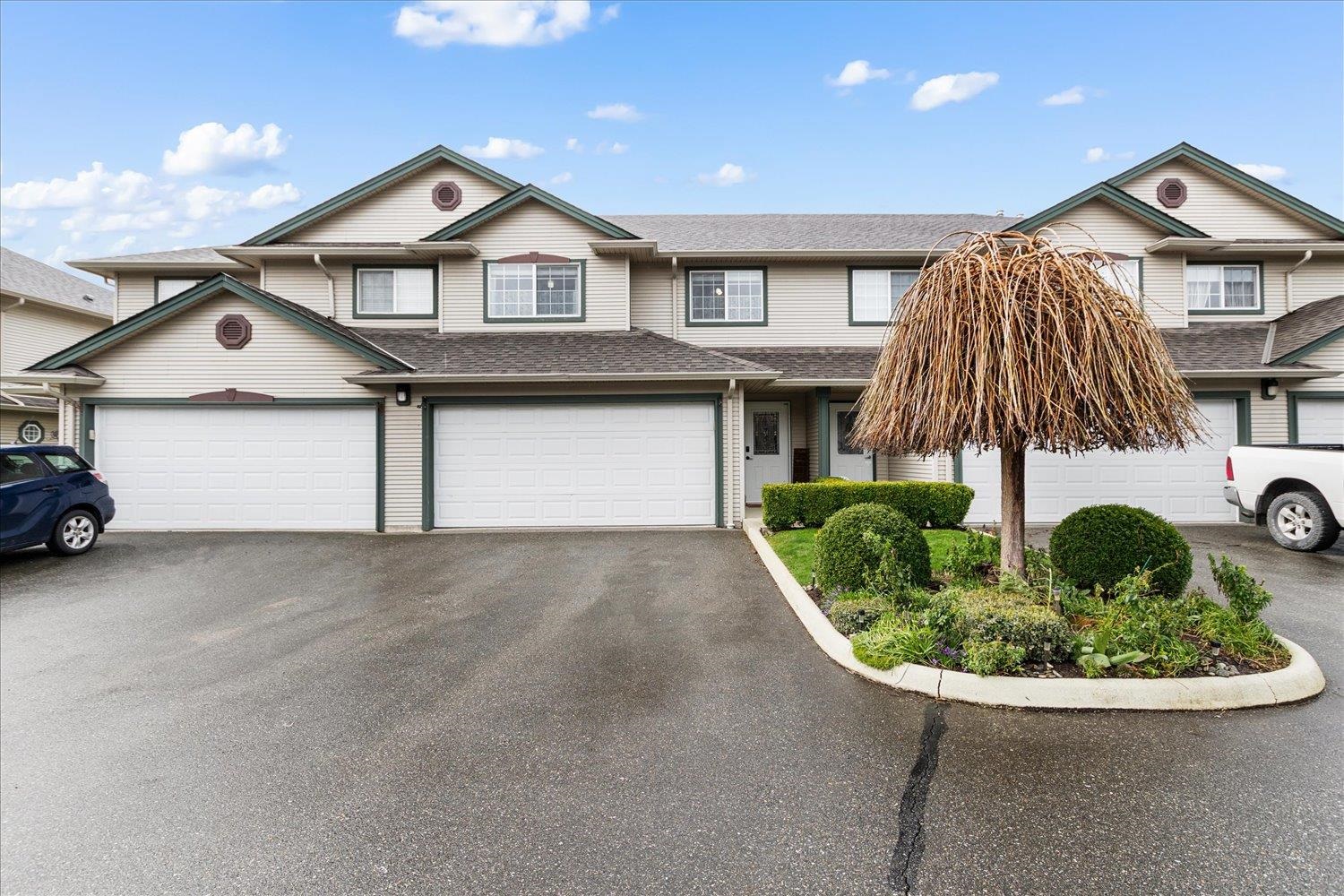 19 1530 MACKAY CRESCENT, R3099836, BC,