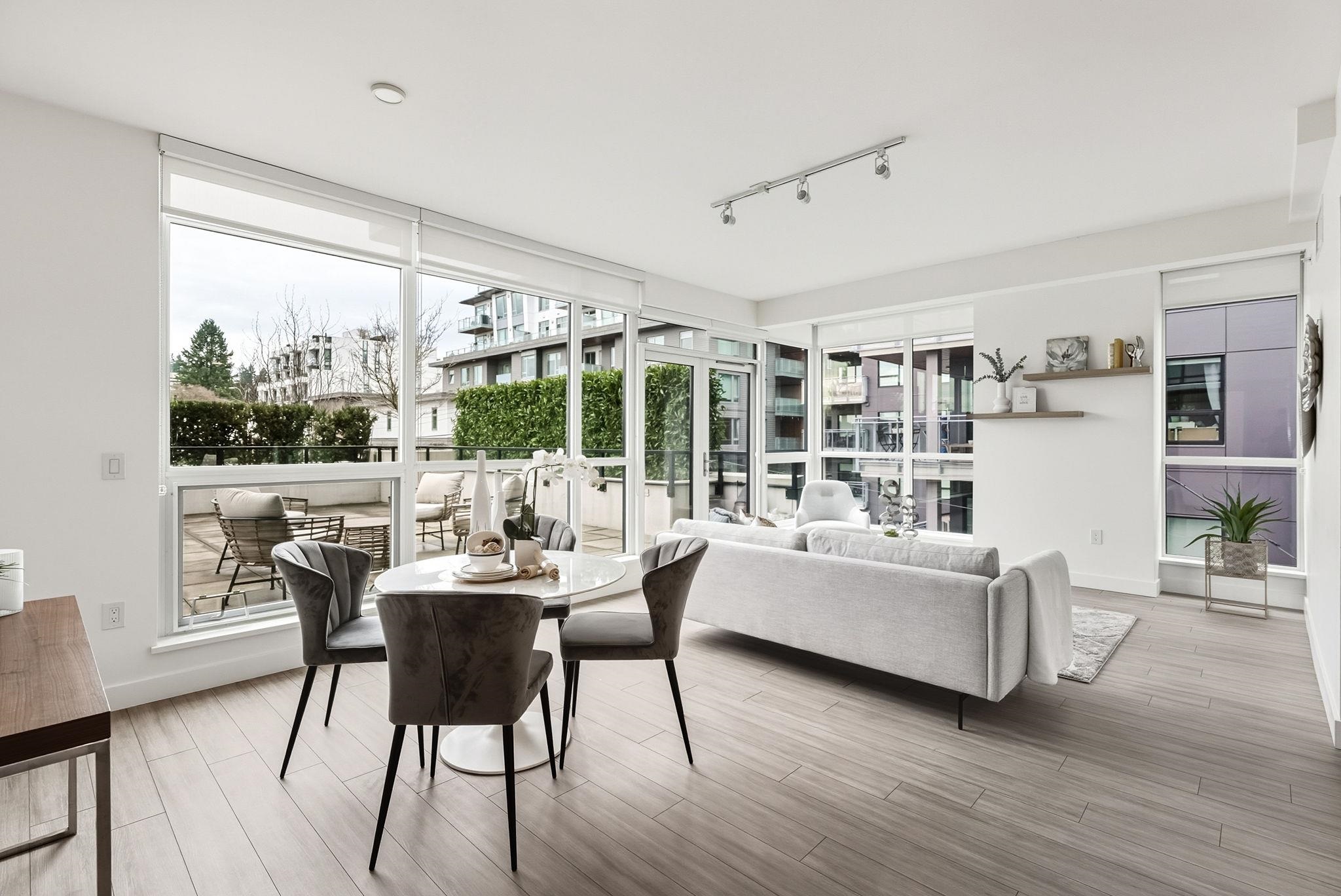 372 438 KING EDWARD AVENUE, R3099901, BC,