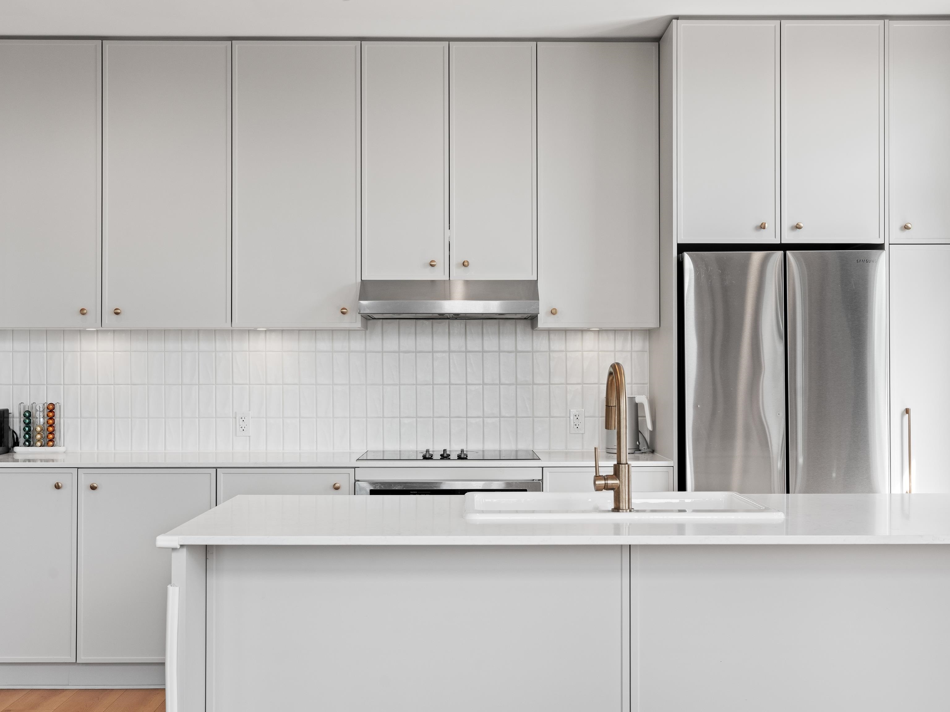 405 708 EDGAR AVENUE, R3099903, BC,