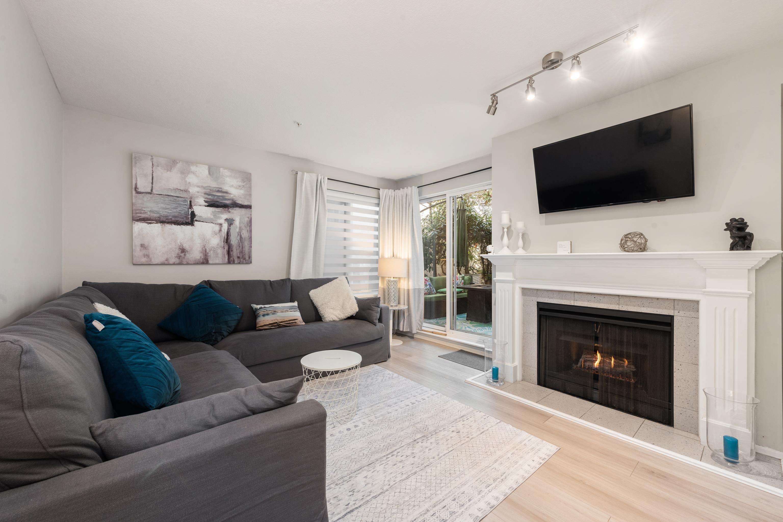 102 725 7TH AVENUE, R3099913, BC,