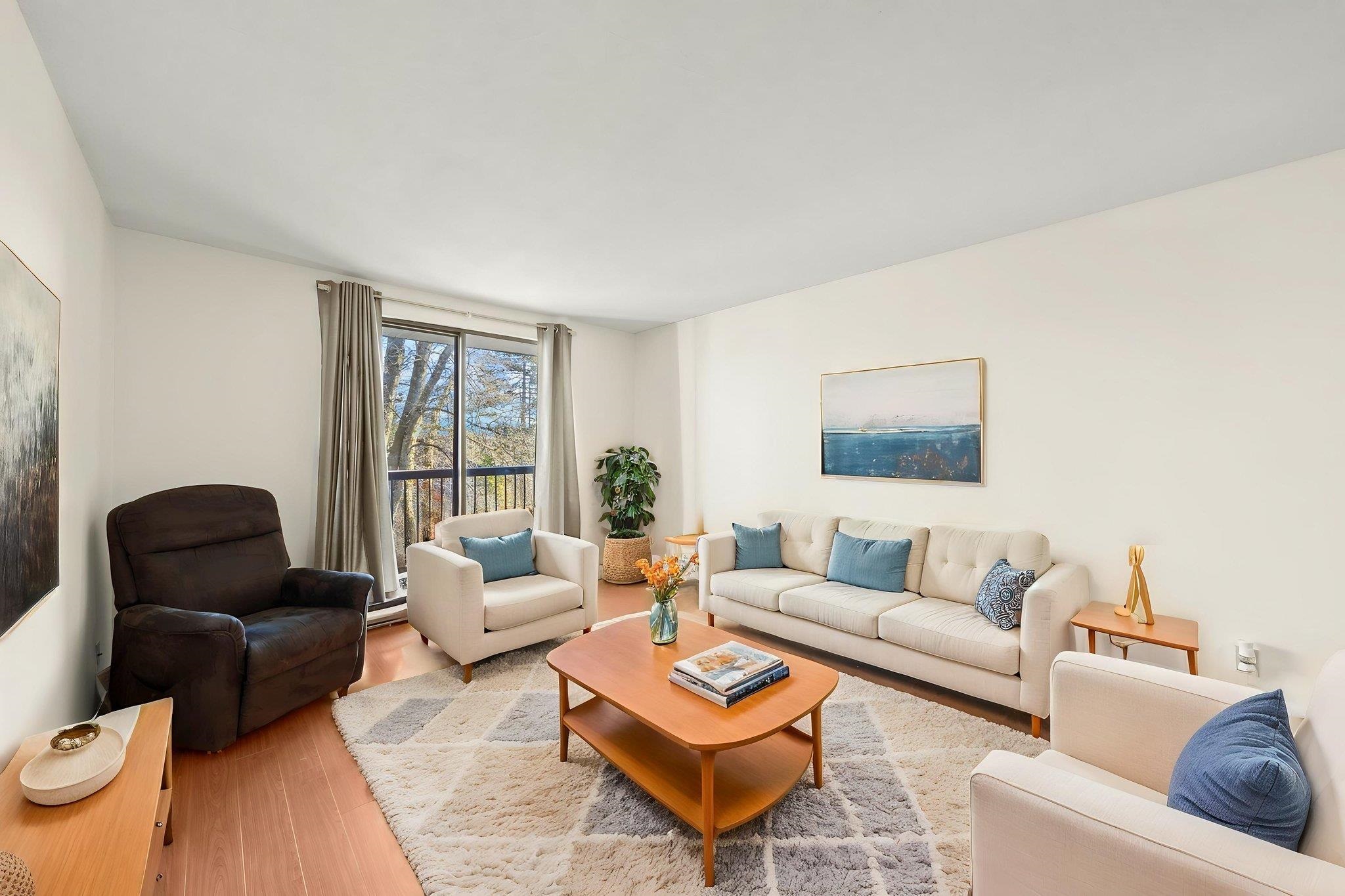 312 8391 BENNETT ROAD, R3100019, BC,