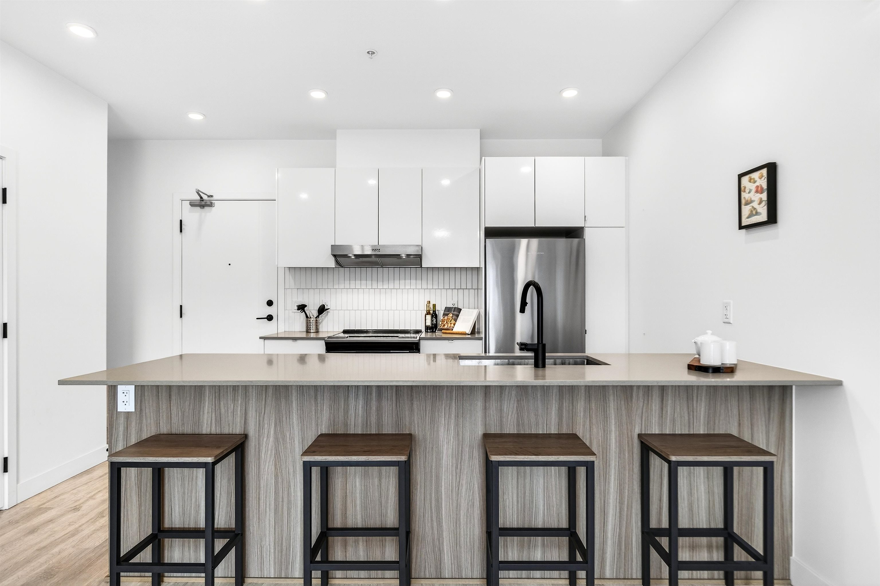 608 32838 LANDEAU PLACE, R3100248, BC,