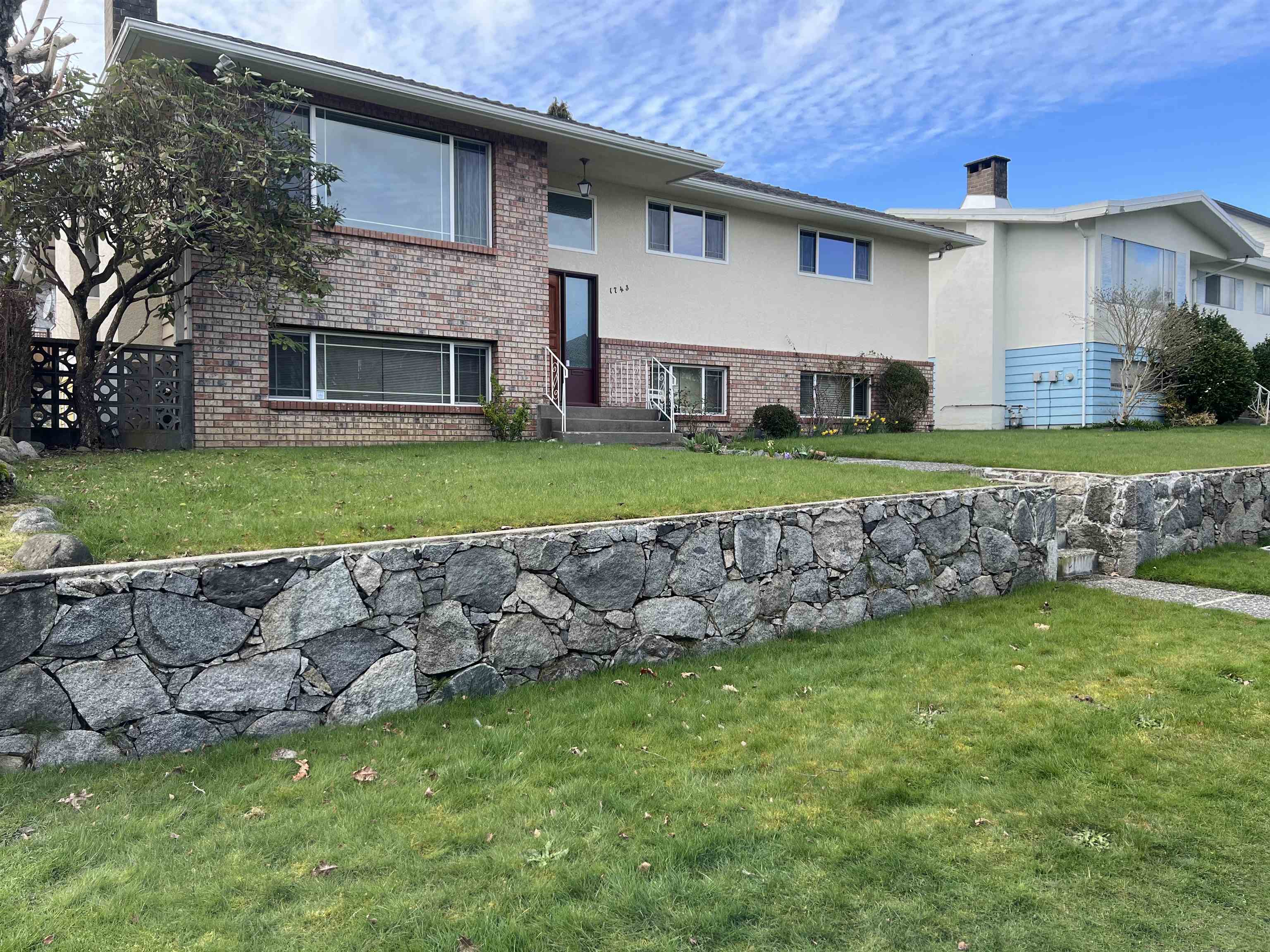 1743 TARALAWN COURT, Burnaby BC V5B 3H4, R3100276, BC,