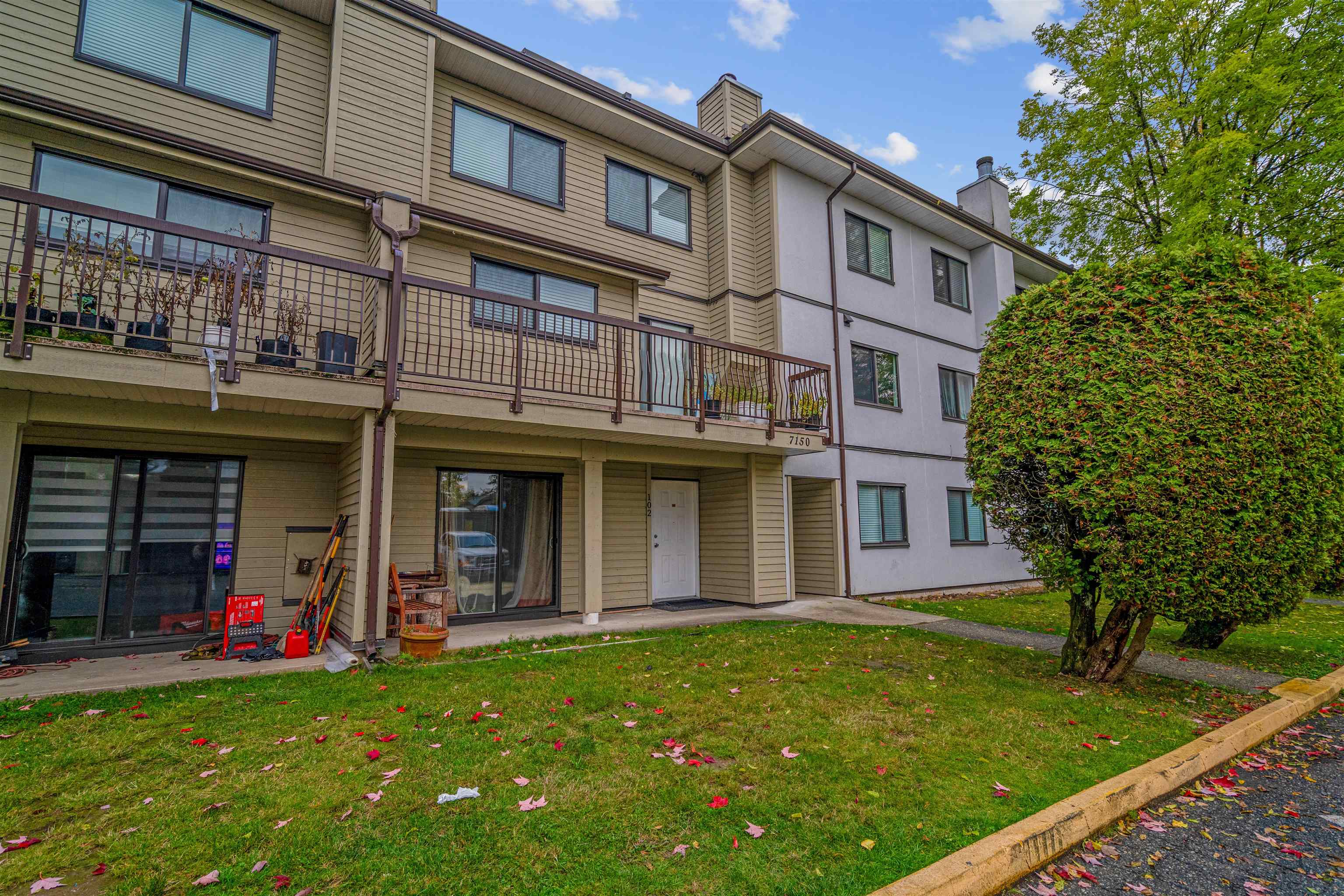 102 7150 133 STREET, R3100304, BC,