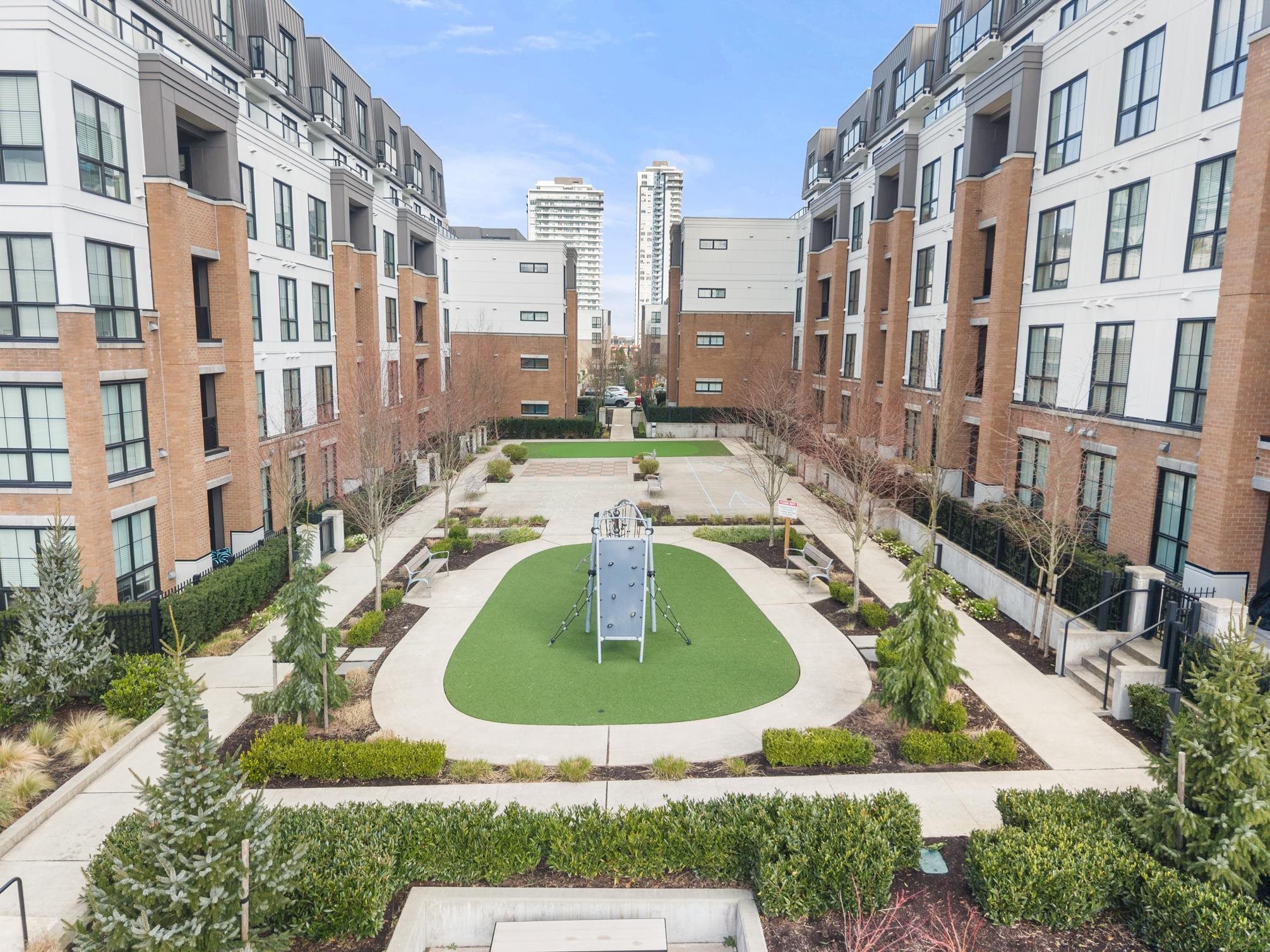 202 20052 83A AVENUE, R3100363, BC,