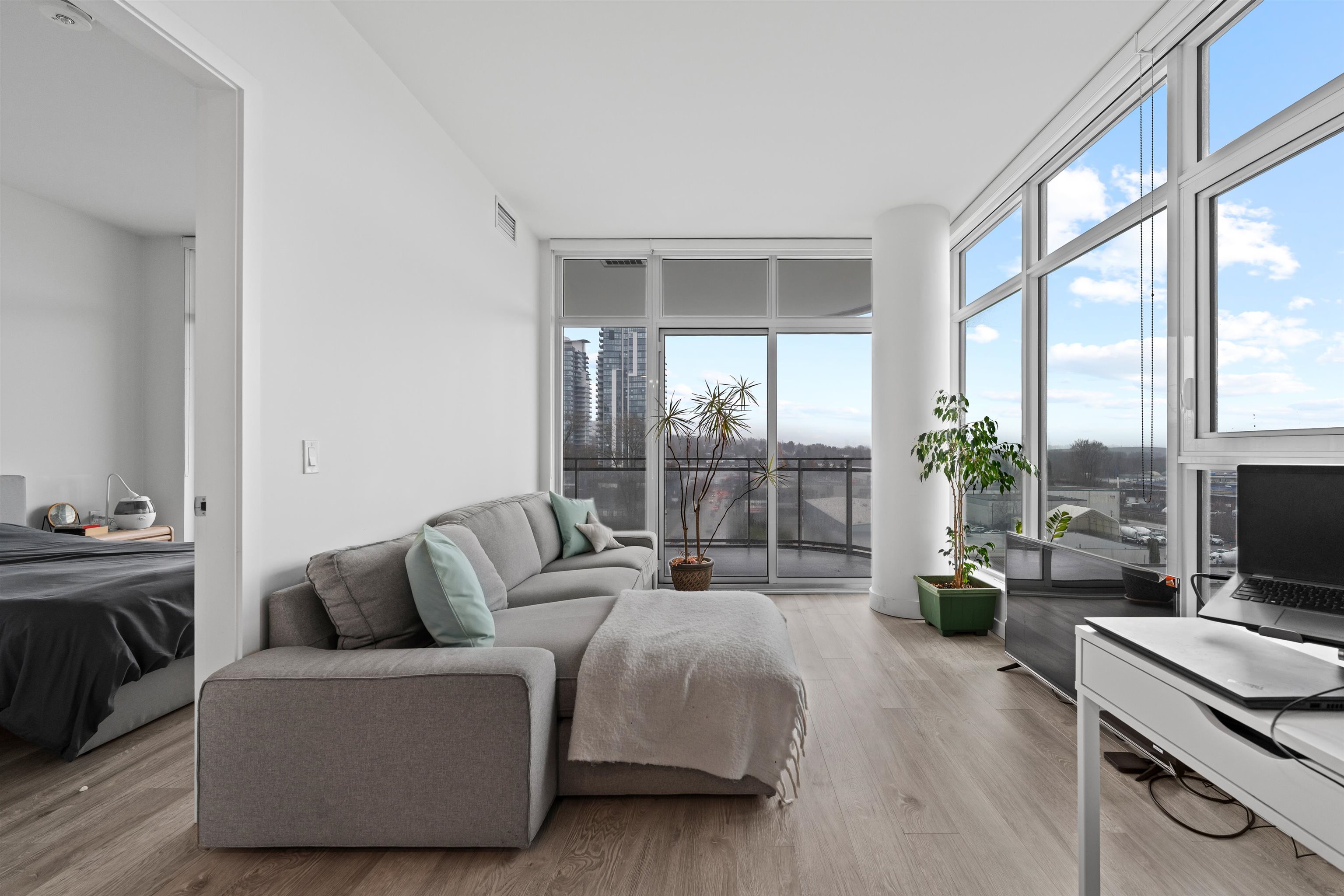 703 5333 GORING STREET, R3100407, BC,