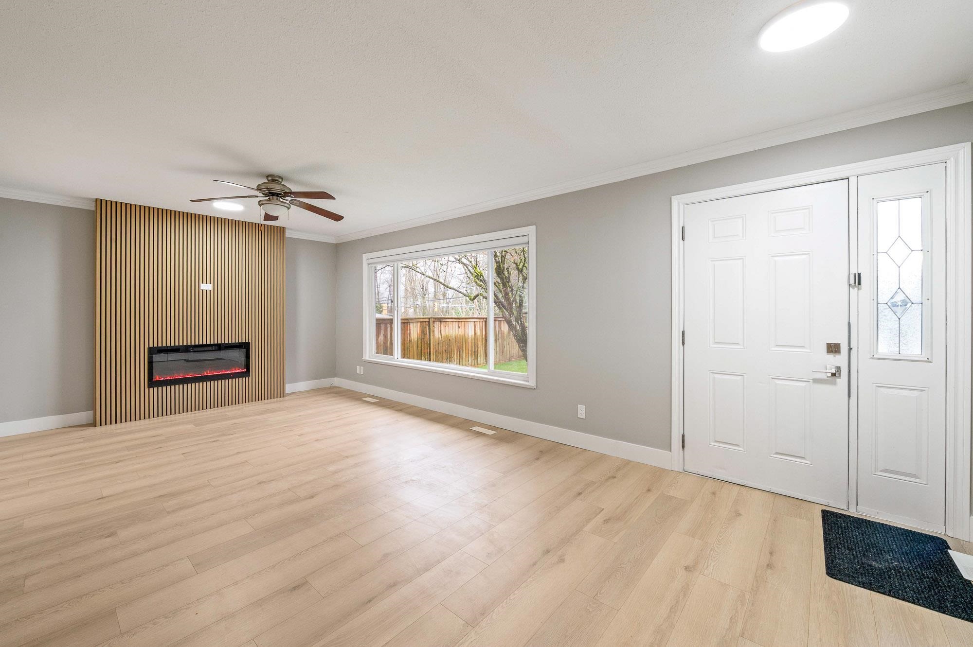 8024 CEDAR STREET, Mission BC V2V 3N1, R3100451, BC,