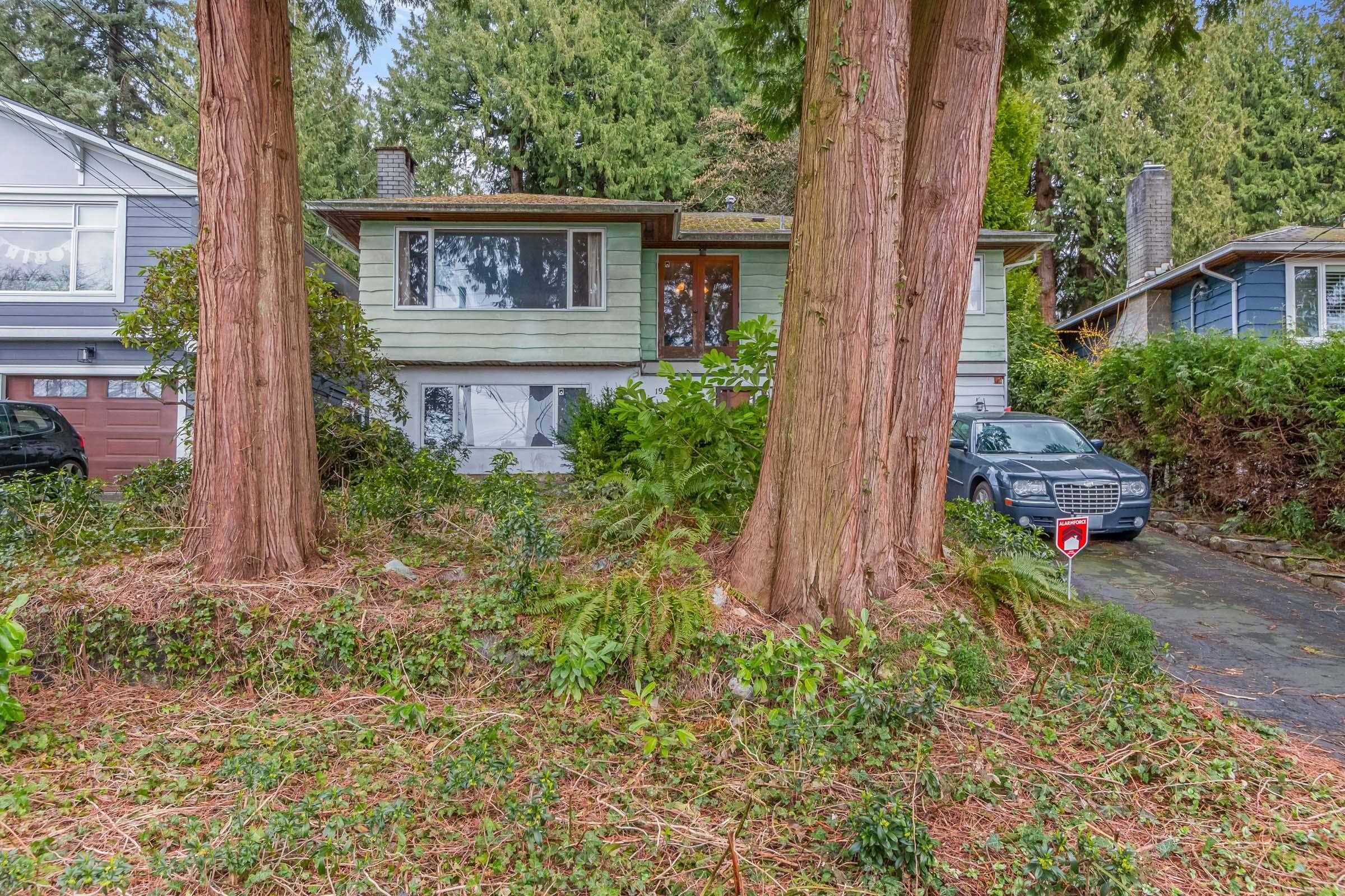 1928 RIDGEWAY AVENUE, North Vancouver BC V7L 3S7, R3100467, BC,