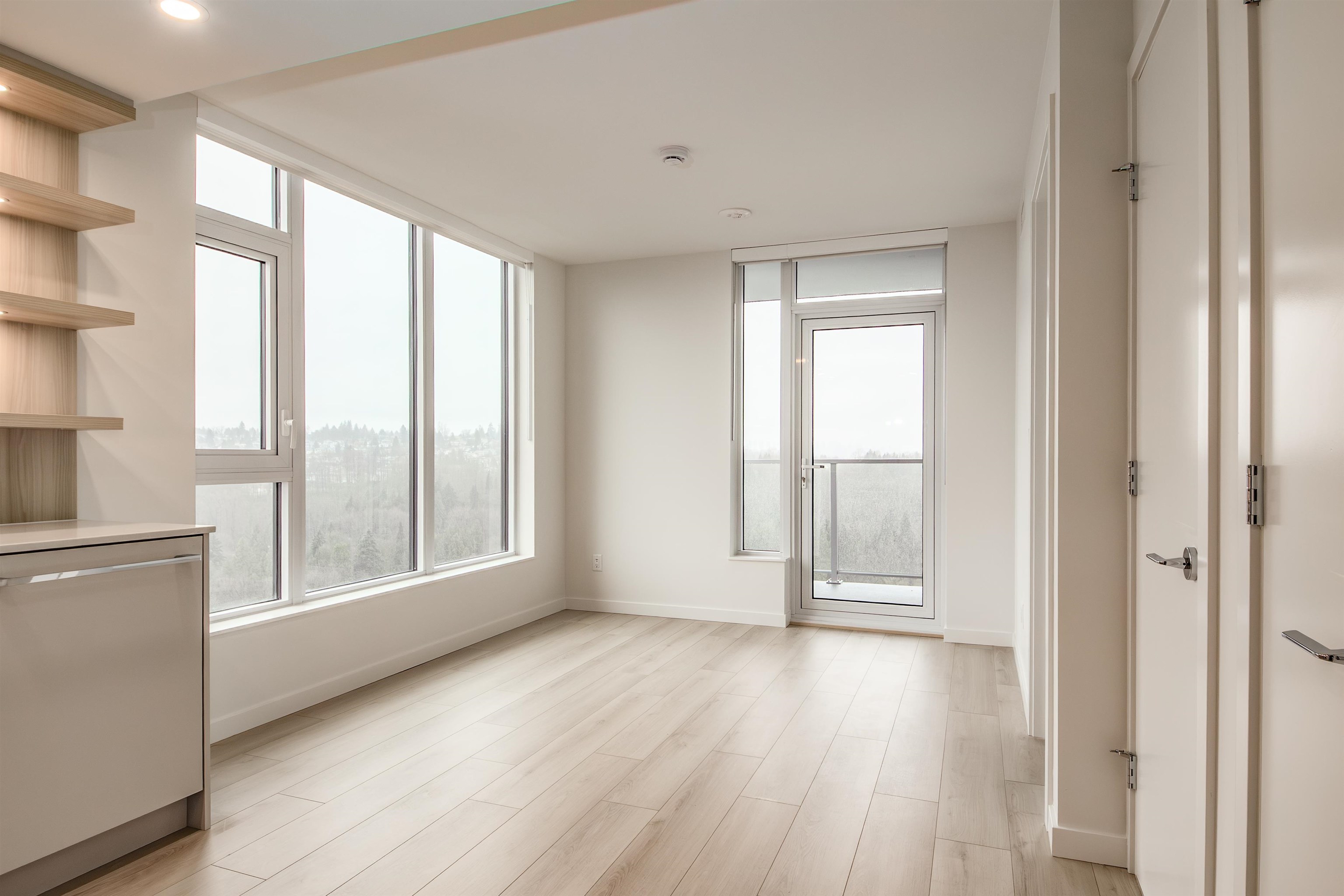 1808 311 ALDERSON AVENUE, R3100480, BC,