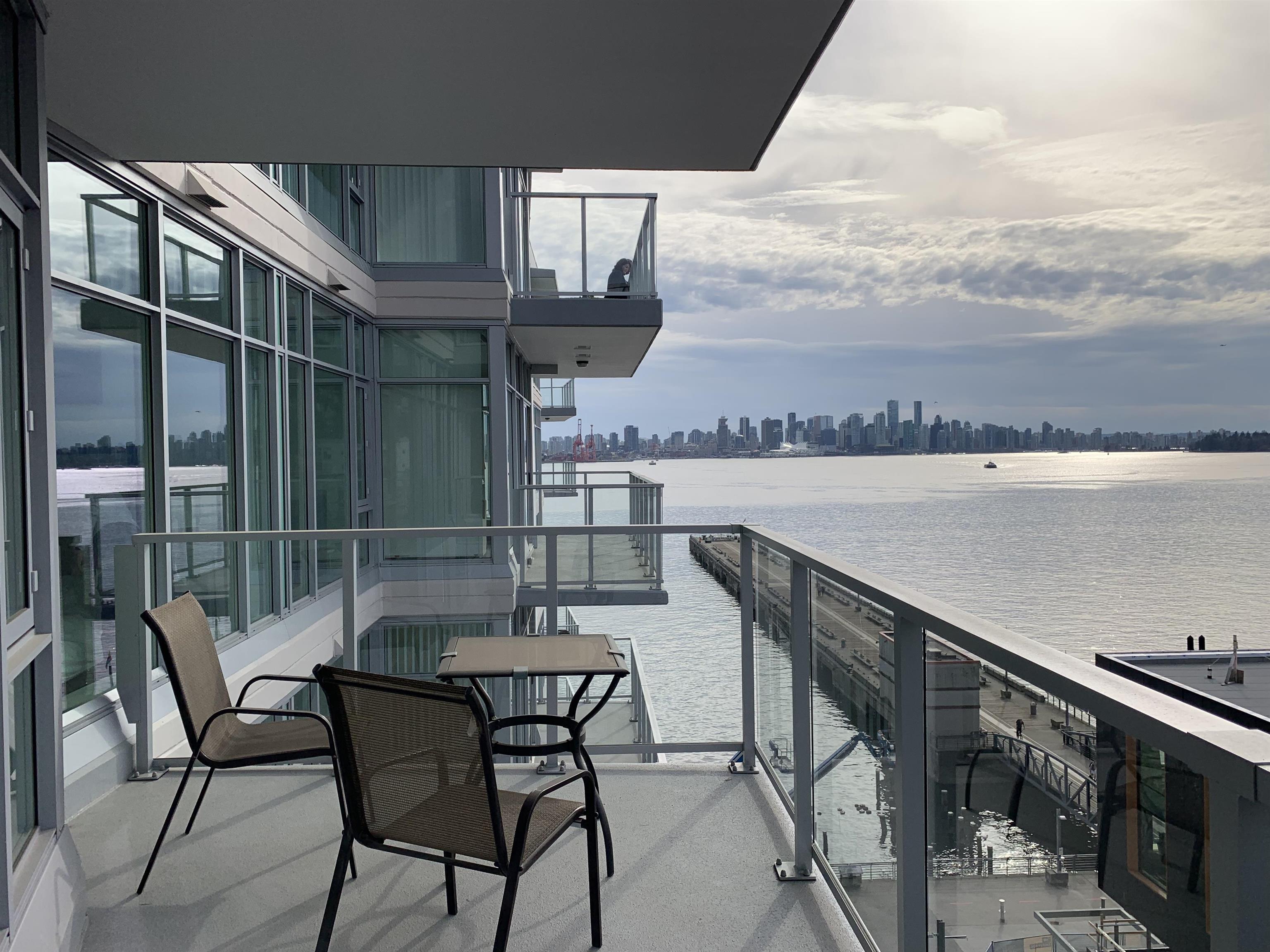 807 175 VICTORY SHIP WAY, R3100532, BC,