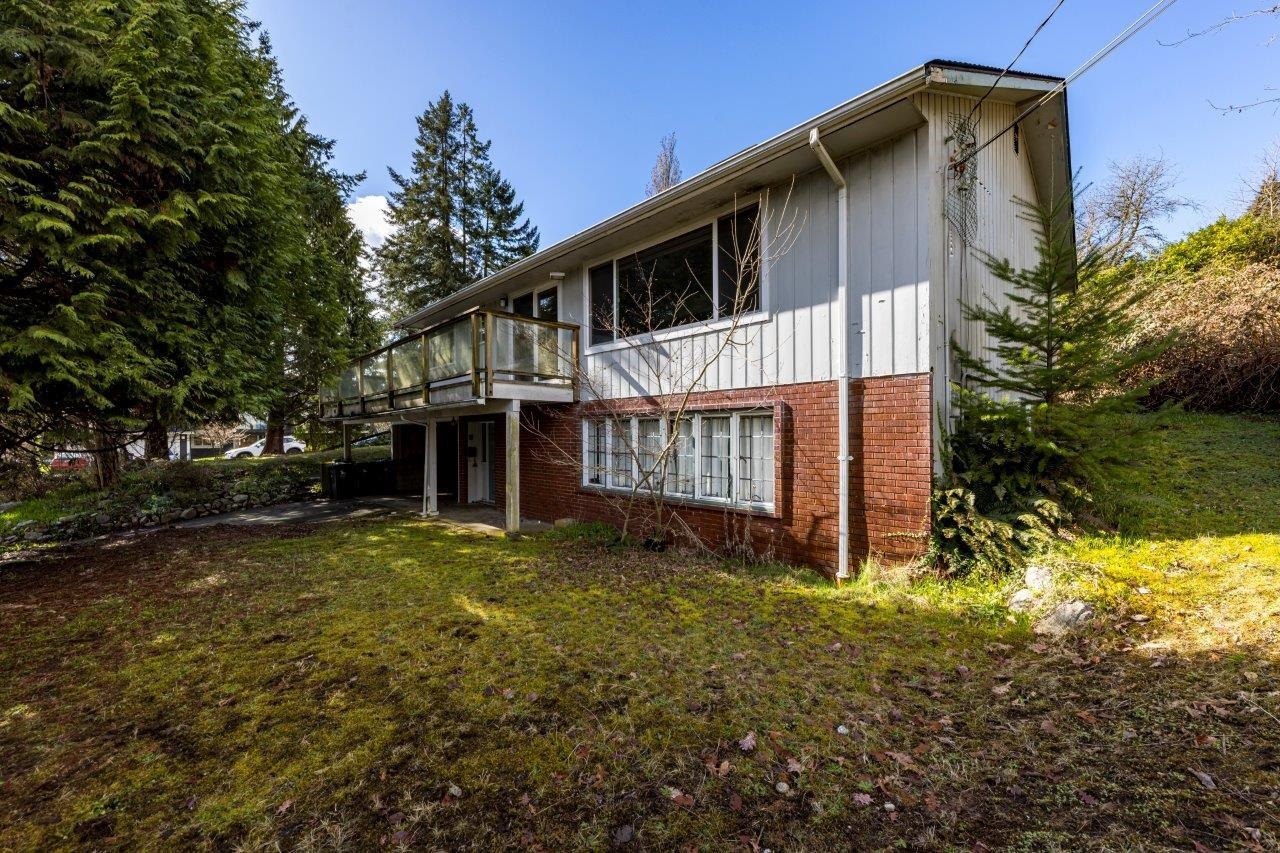 981 FRIAR CRESCENT, North Vancouver BC V7G 1M8, R3100565, BC,