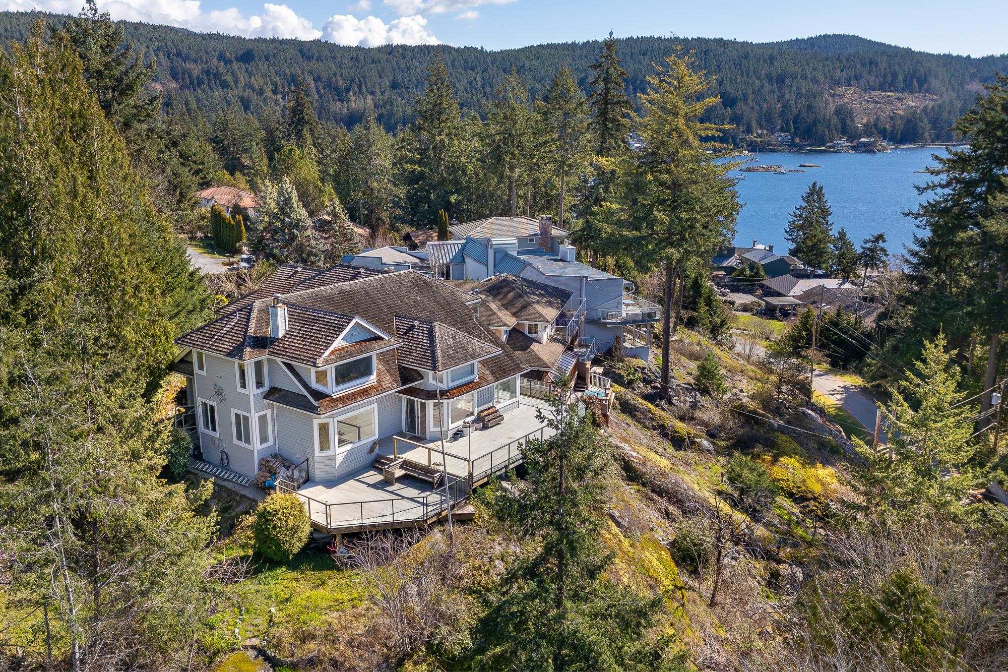 9219 REGAL ROAD, Halfmoon Bay BC V0N 1Y2, R3100715, BC,