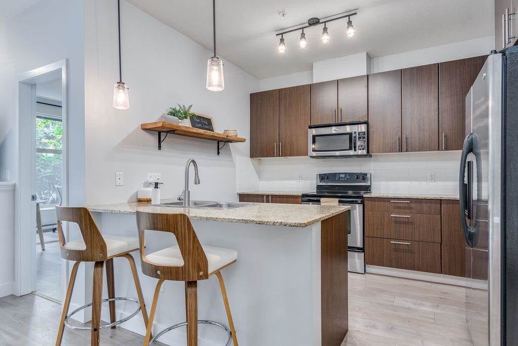 MLS® listing #R3100897 for sale located at 118 2477 KELLY AVENUE