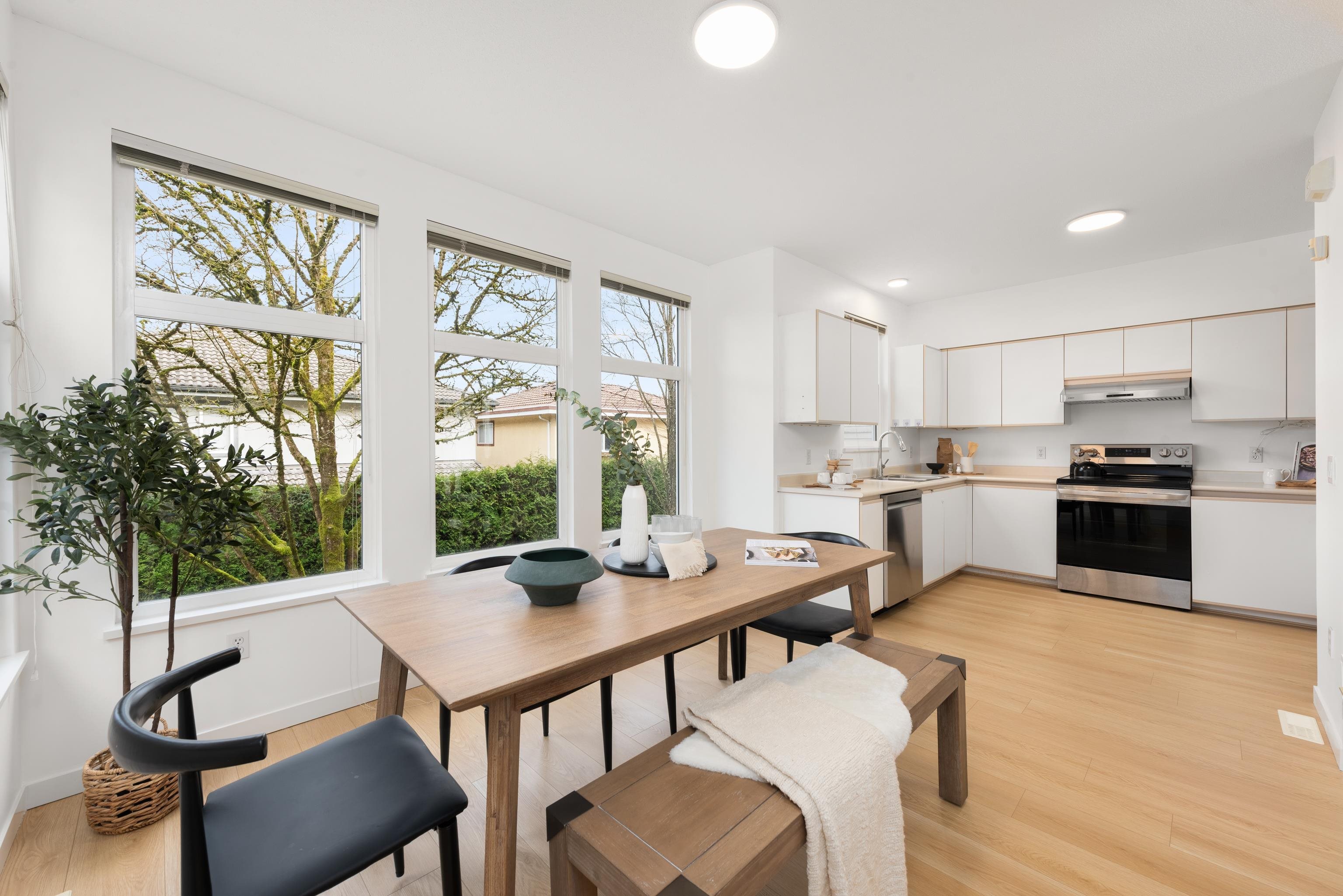 17 12331 MCNEELY DRIVE, R3100902, BC,