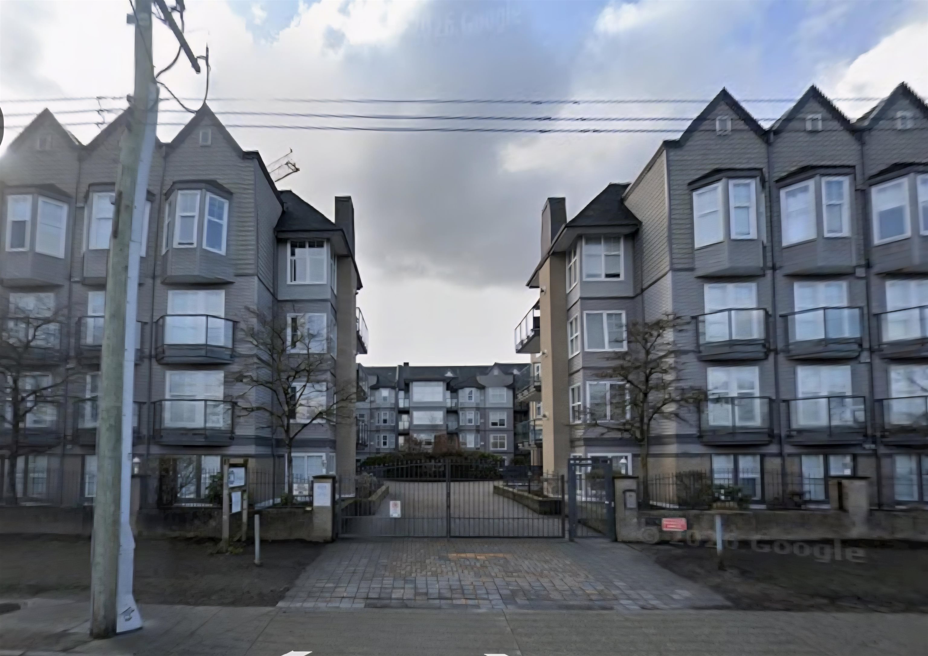 310 20200 56 AVENUE, R3100935, BC,