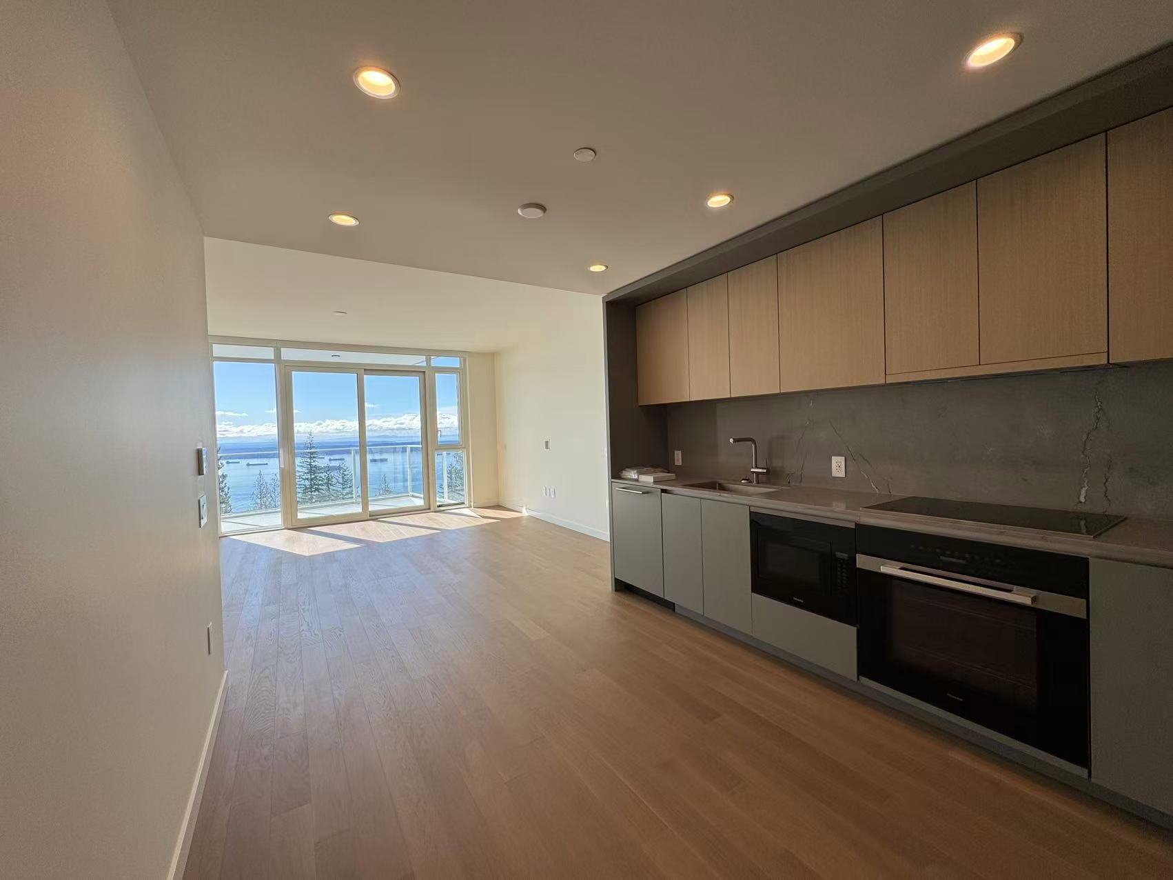 611-611A 3963 UPLANDS WAY, R3100943, BC,