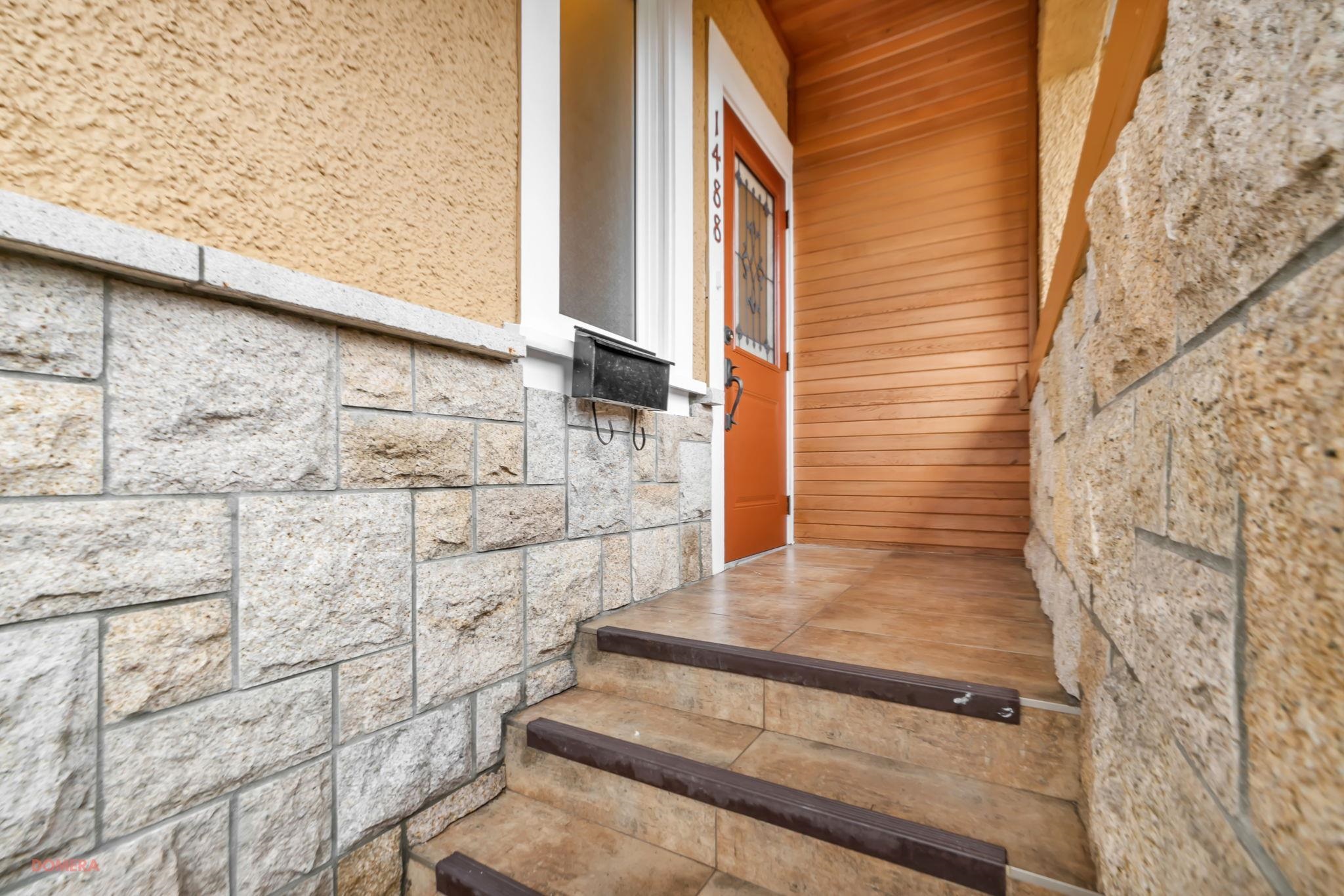 1488 W 33RD AVENUE, Vancouver BC V6M 1A5, R3101004, BC,