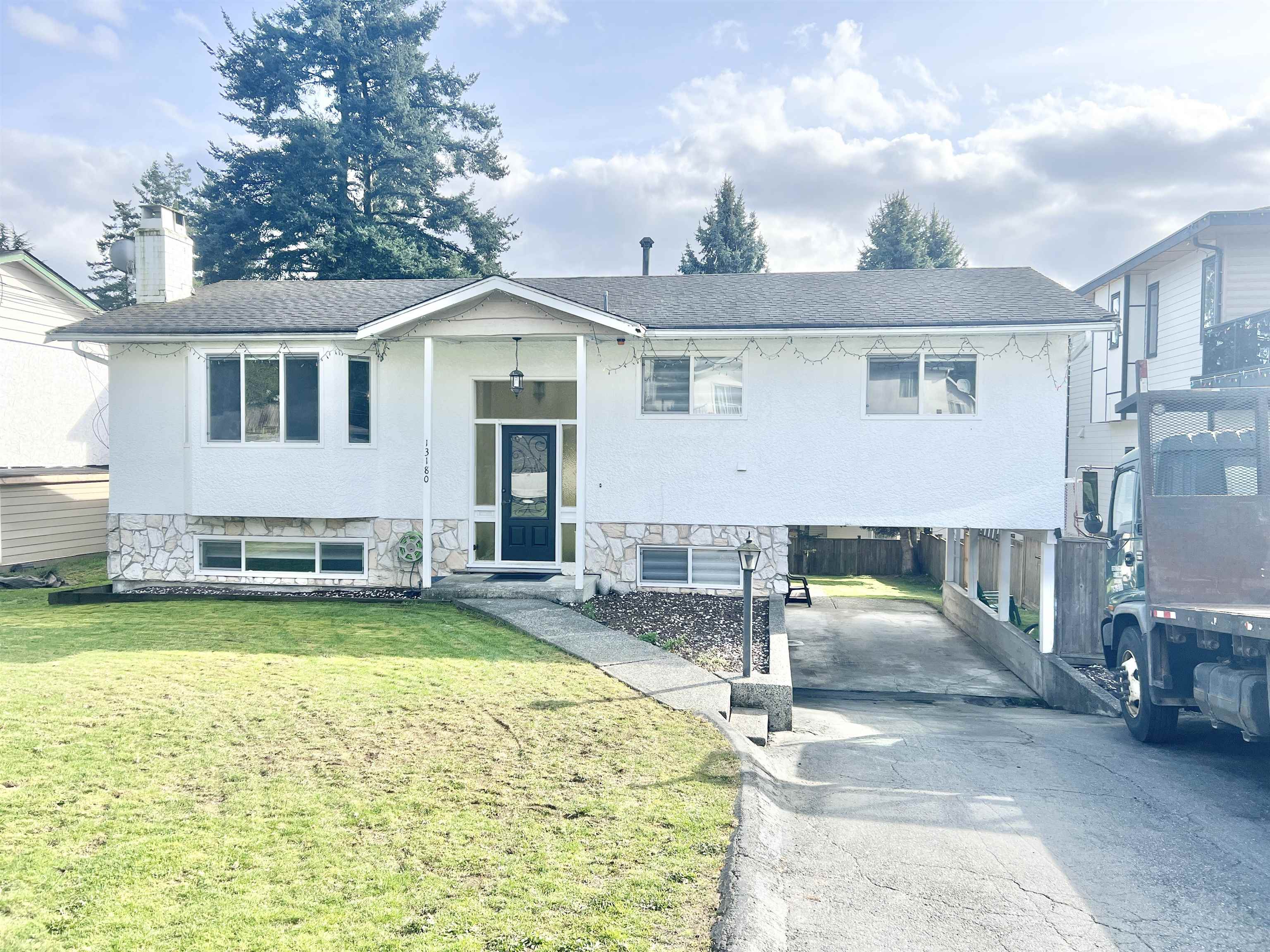 13180 99 AVENUE, Surrey BC V3T 1E9, R3101022, BC,