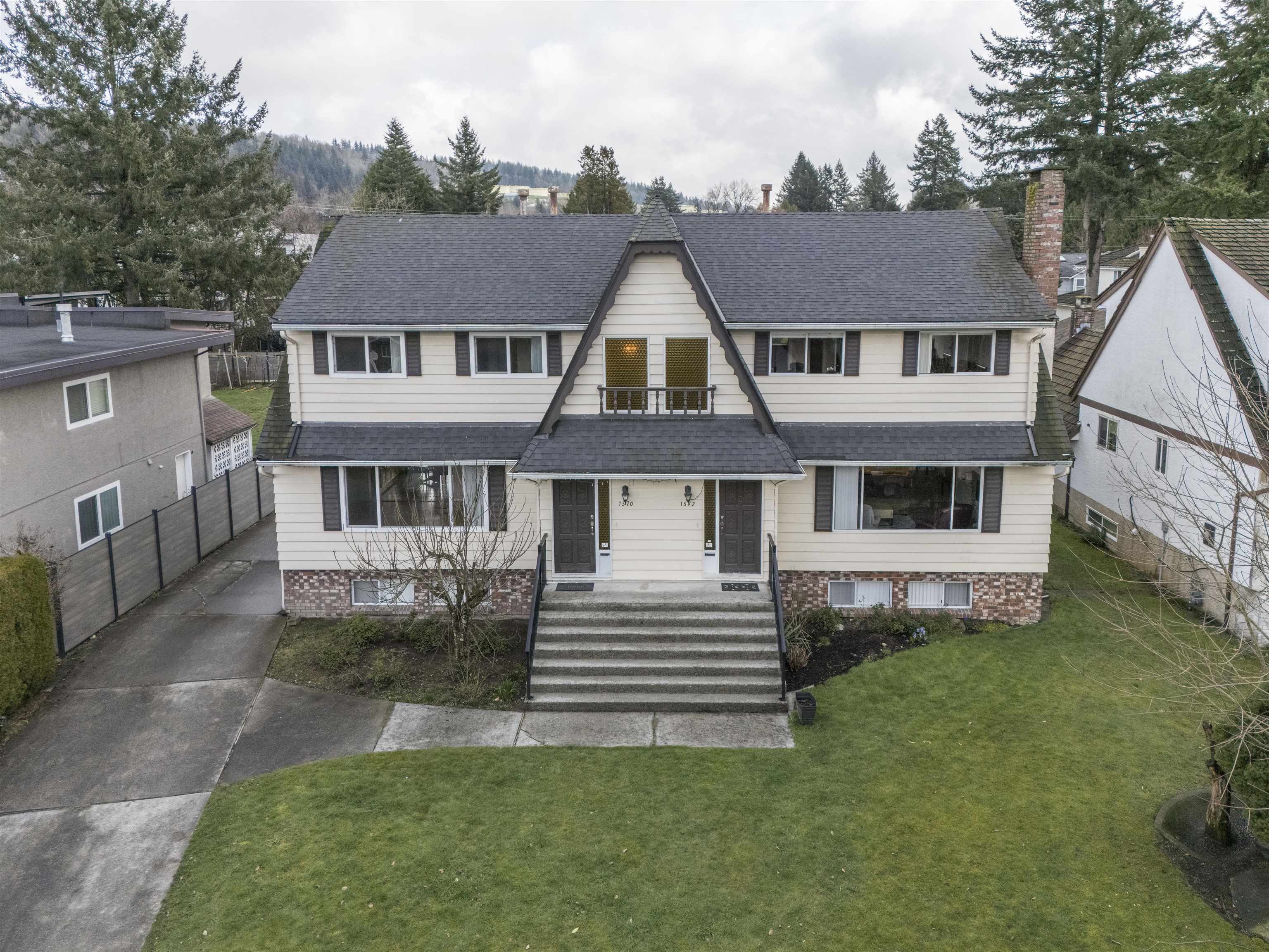 1572 1570 GILES PLACE, R3101025, BC,