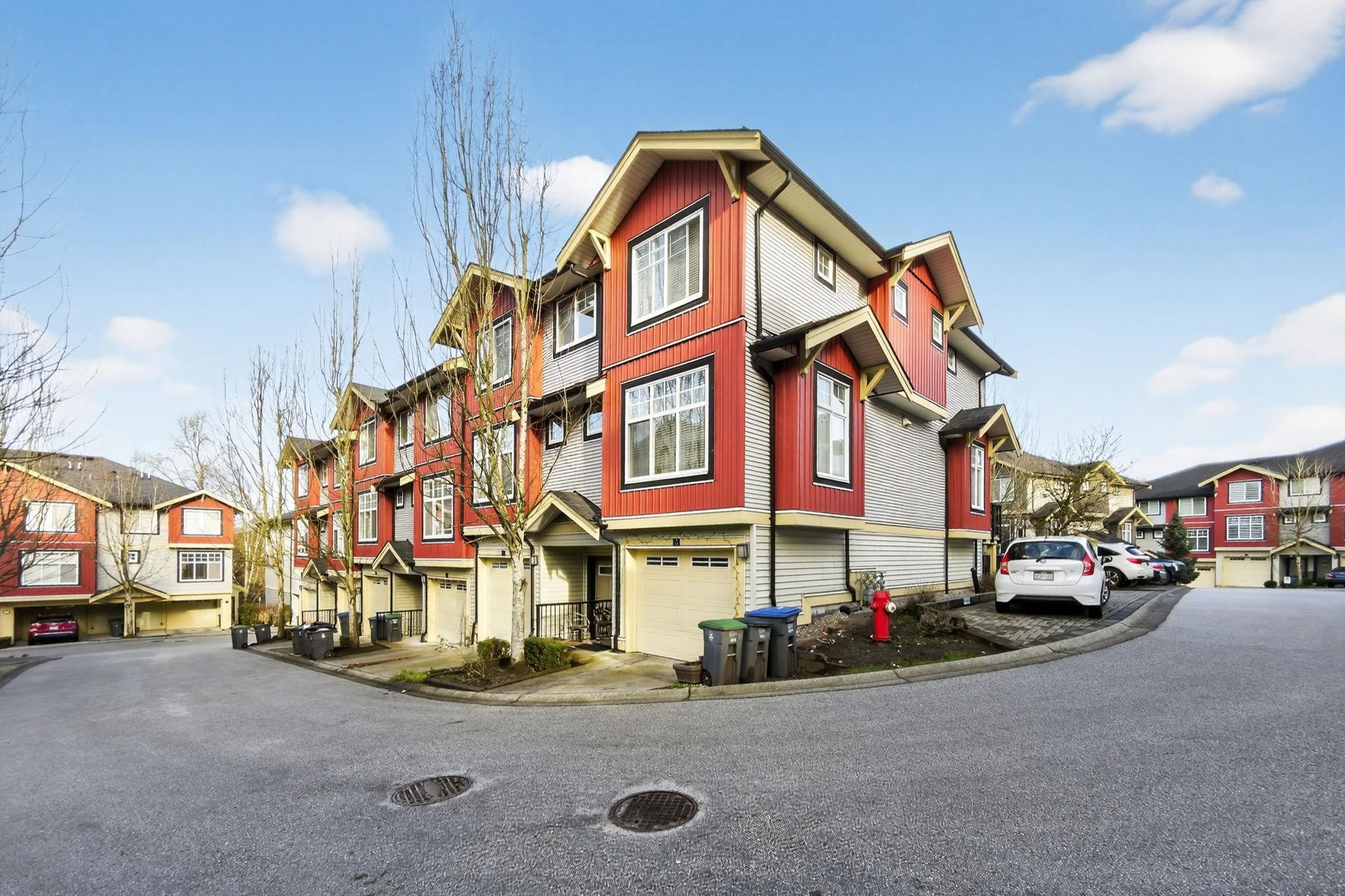 33 13886 62 AVENUE, R3101174, BC,