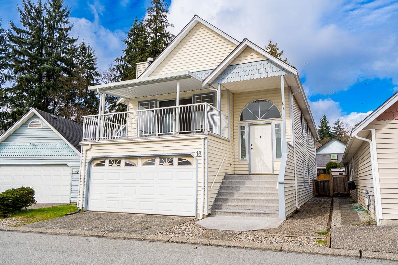 18 2865 GLEN DRIVE, R3101185, BC,