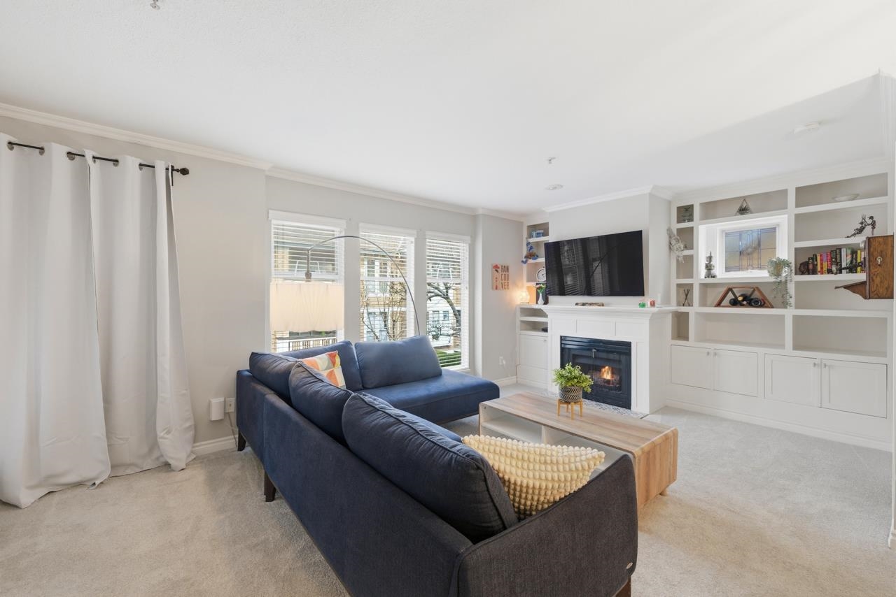 W206 639 14TH AVENUE, R3101205, BC,