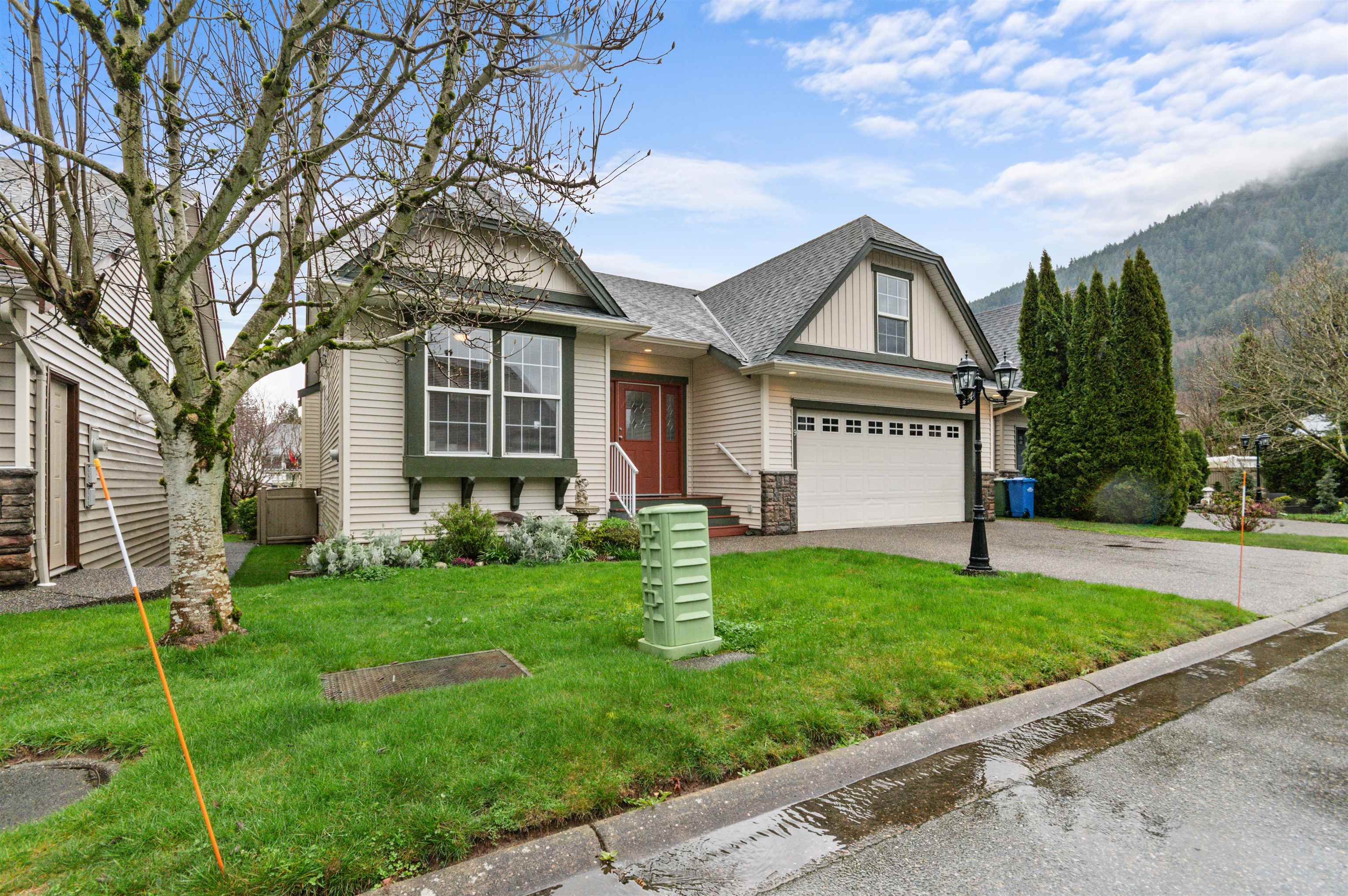 9 349 WALNUT AVENUE, R3101254, BC,