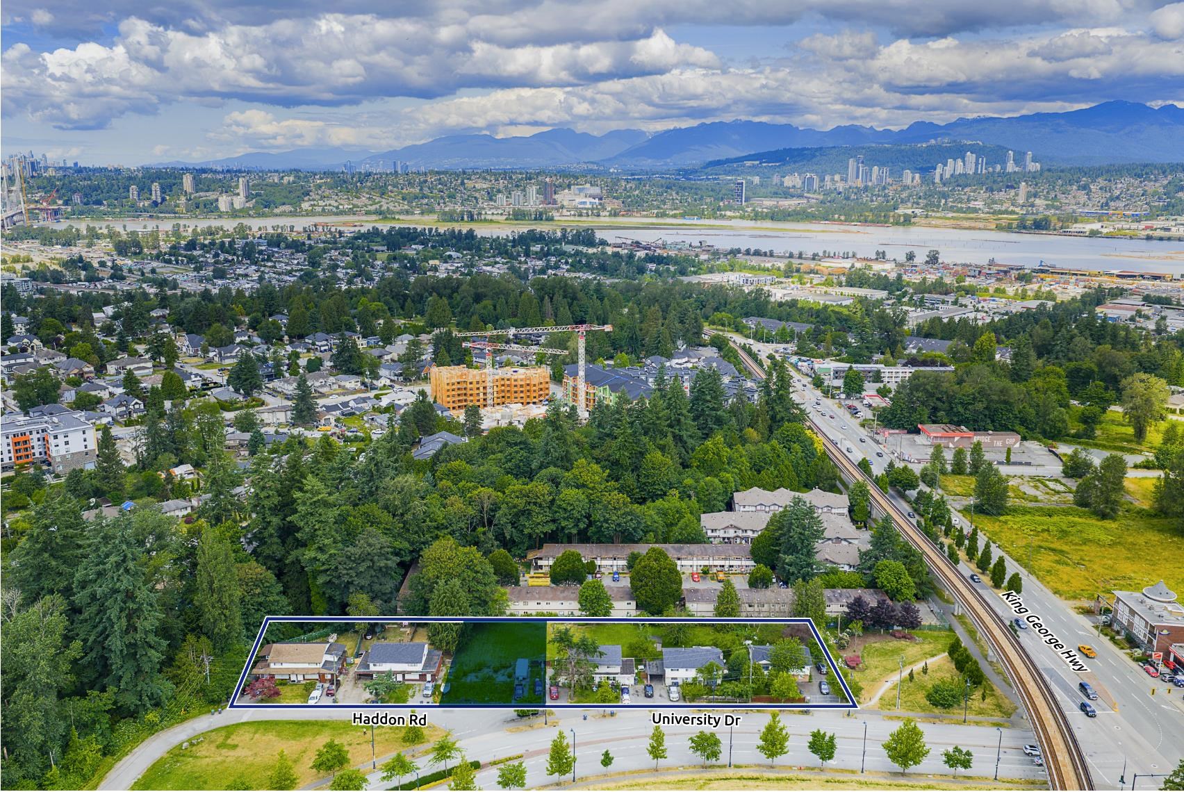 10951 HADDON ROAD, Surrey BC V3T 3Z4, R3101265, BC,