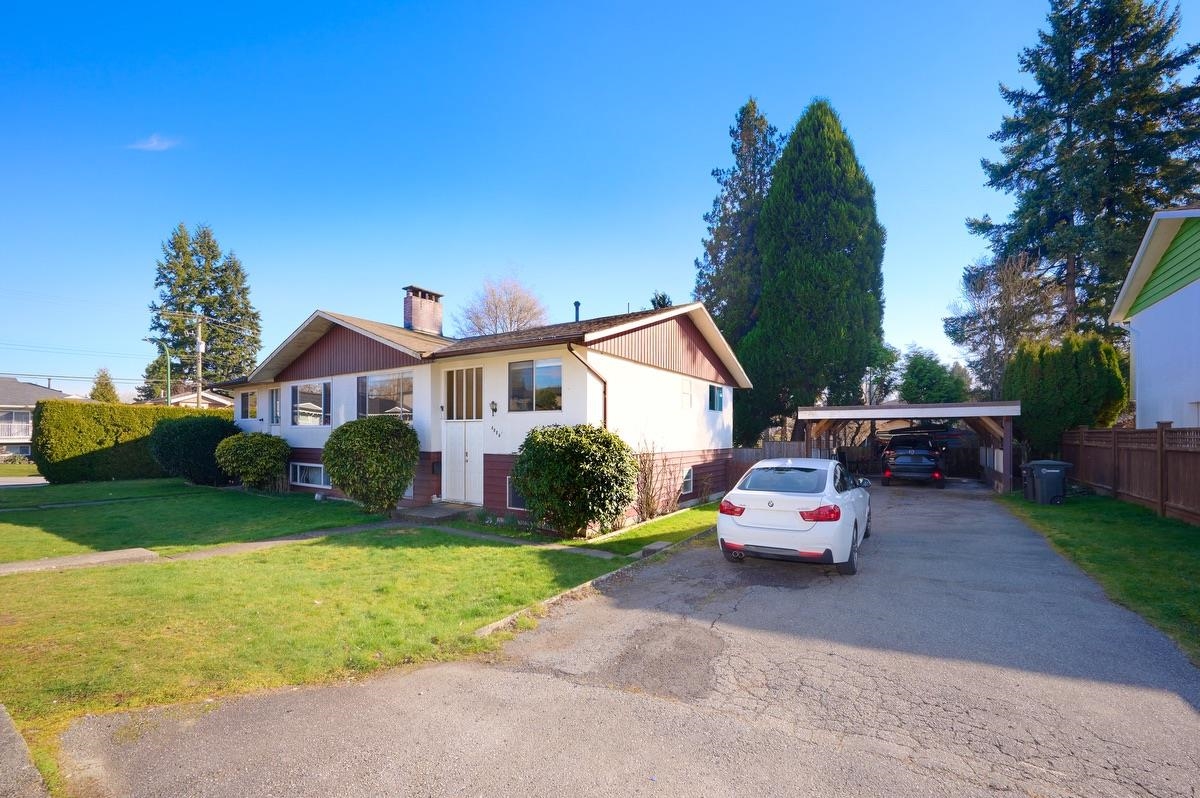 MLS® listing #R3101314 for sale located at 4086/ 4088 LISTER COURT