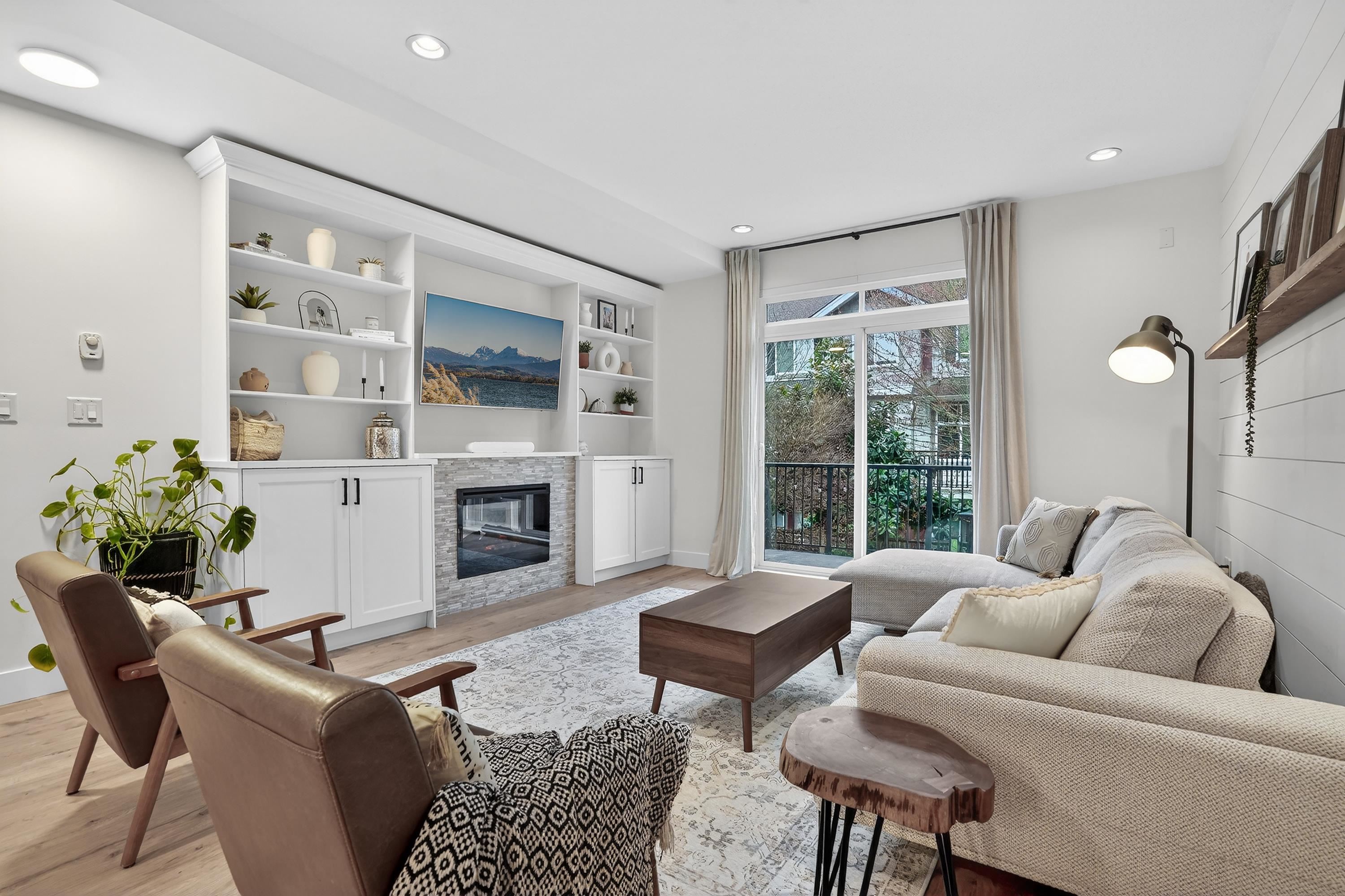 33 3039 156 STREET, R3101342, BC,