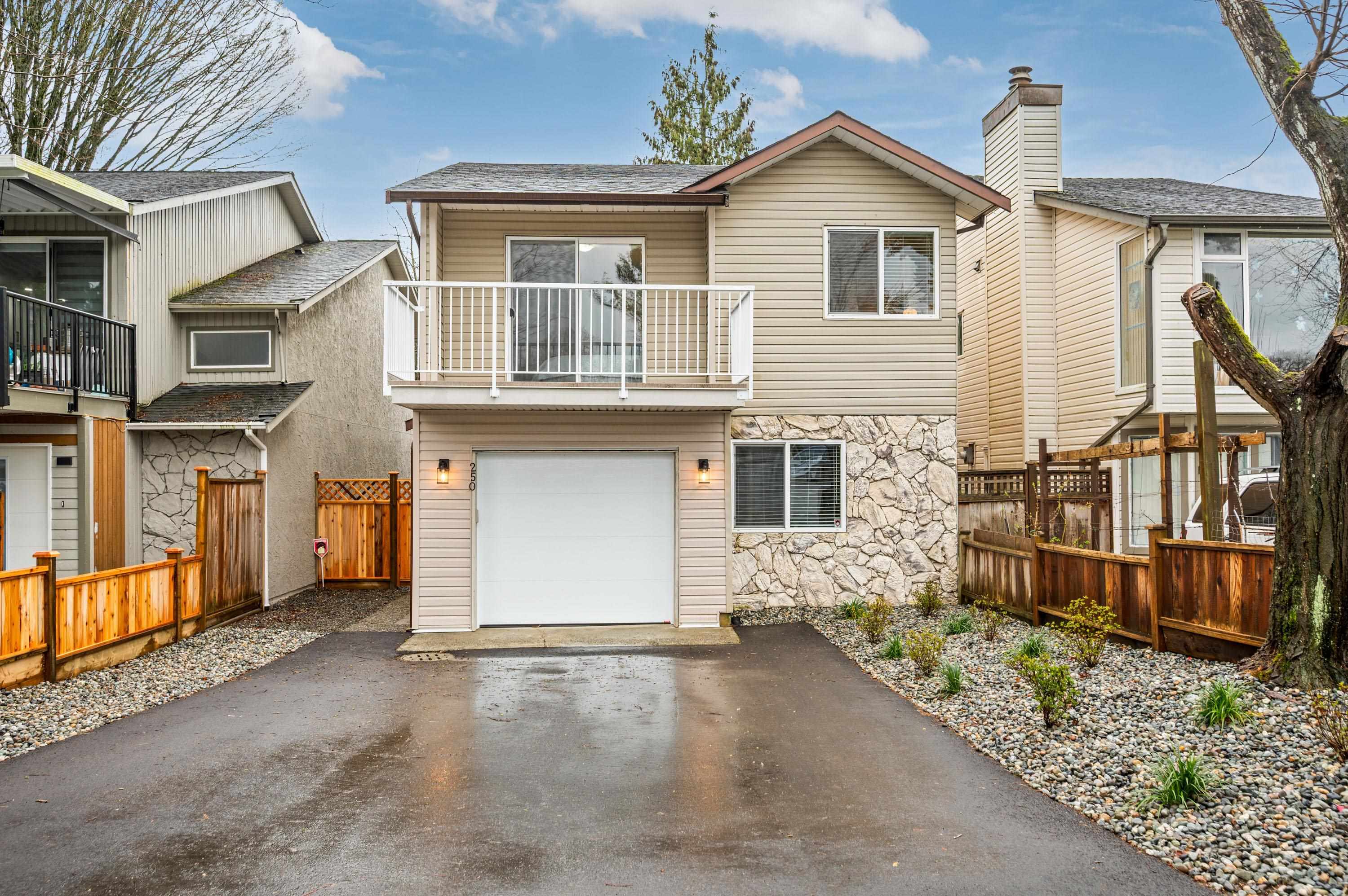 250 DAVIS CRESCENT, Langley BC V4W 3K7, R3101379, BC,