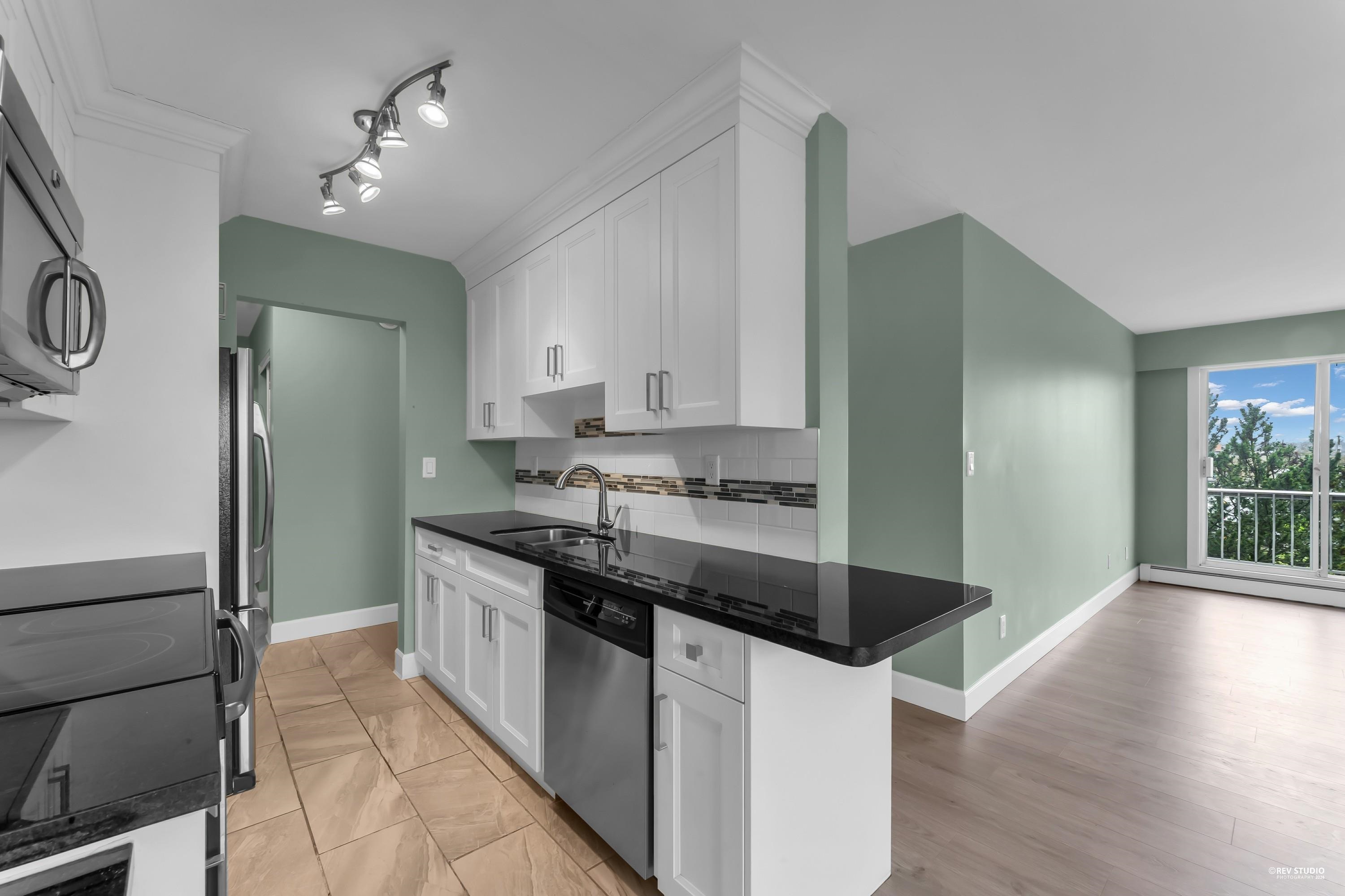 322 17707 57A AVENUE, R3101388, BC,