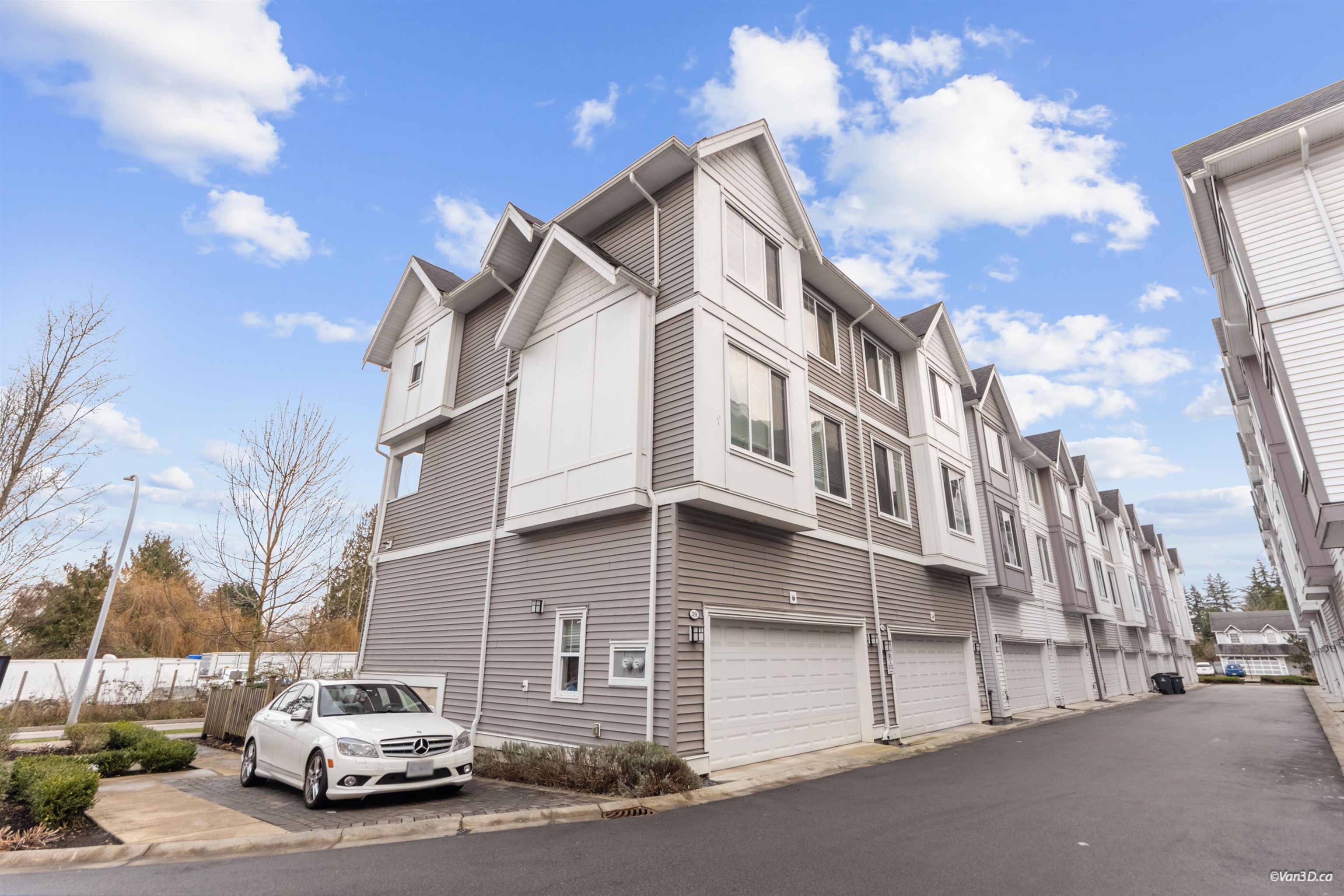 28 8033 166B STREET, R3101497, BC,