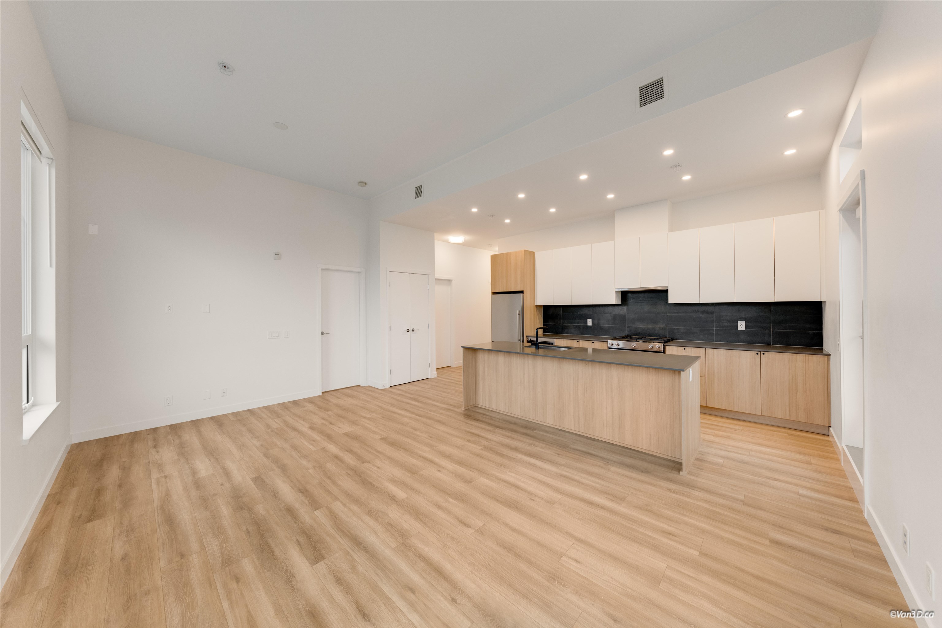 602 645 COMO LAKE AVENUE, R3101558, BC,