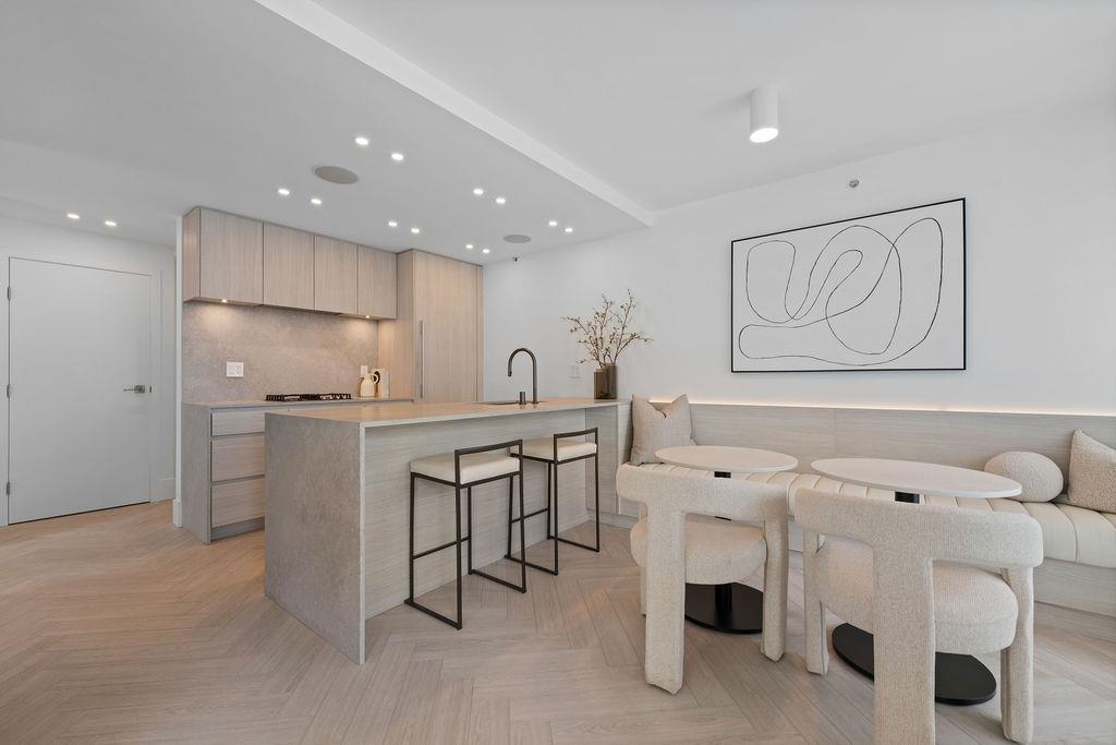 2206 1438 RICHARDS STREET, R3101600, BC,