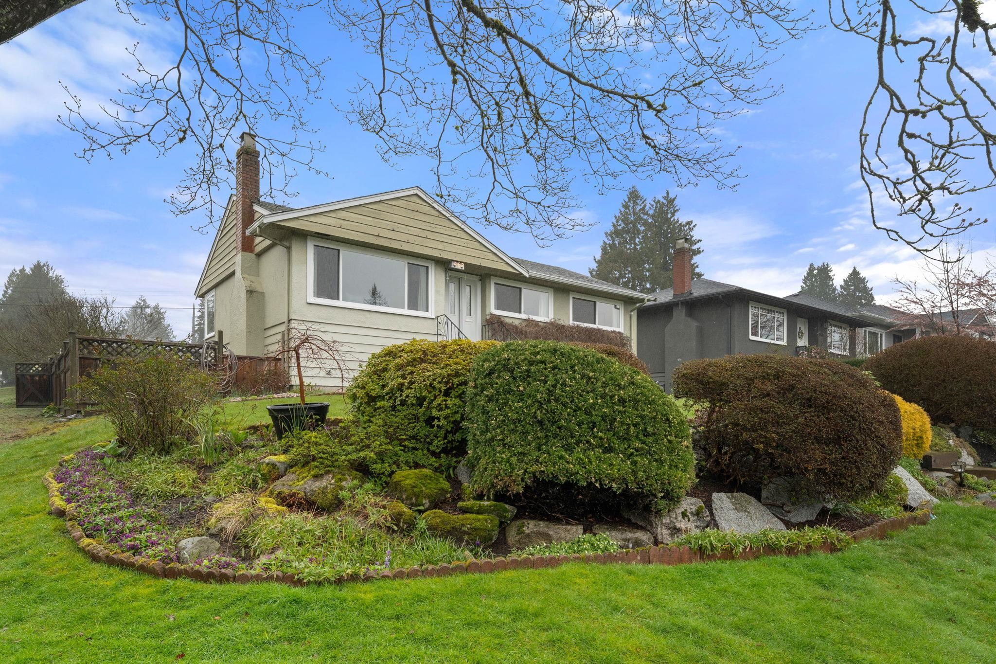 462 W 26TH STREET, North Vancouver BC V7N 2G8, R3101725, BC,