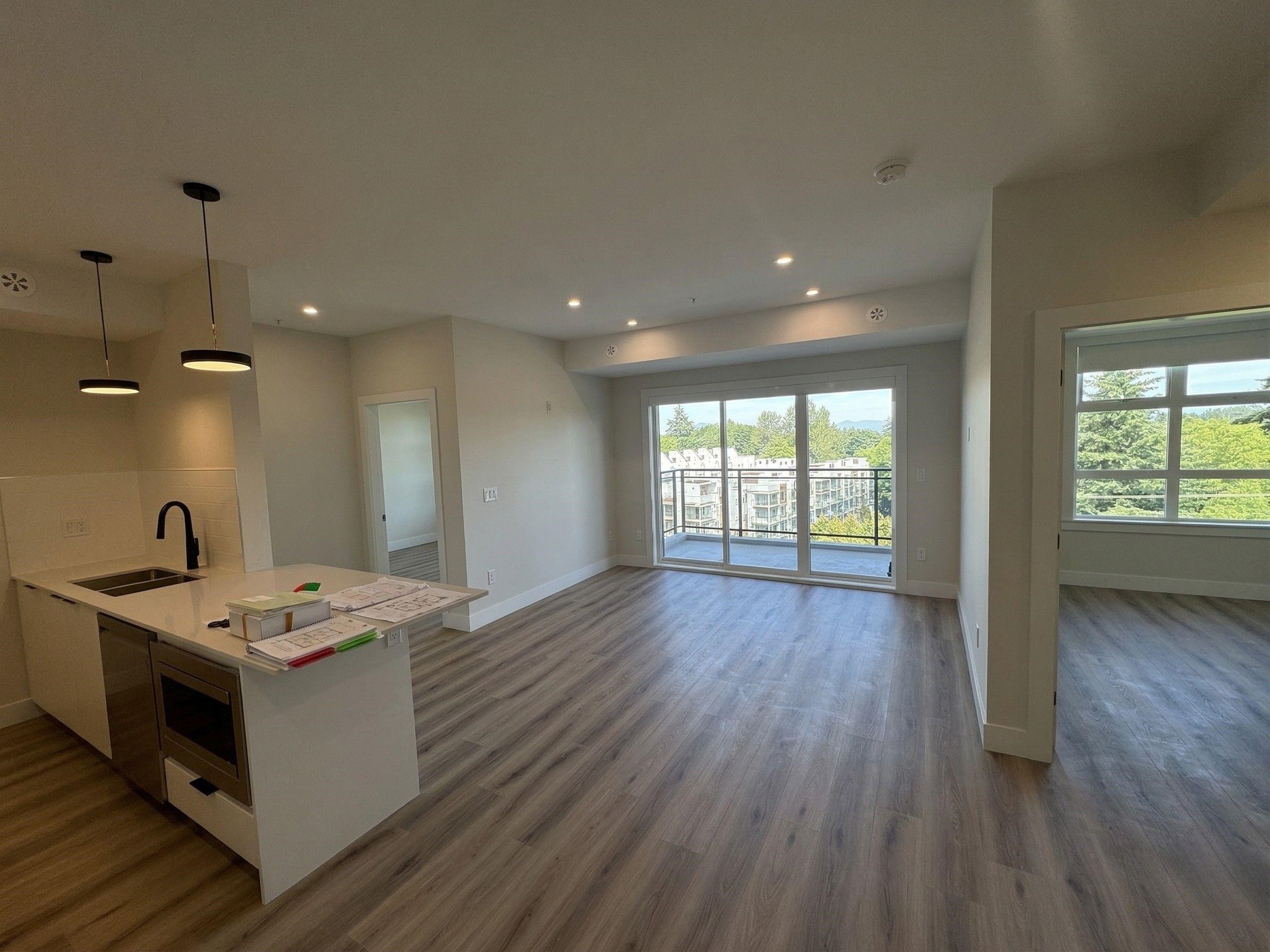 506 6285 KING GEORGE BOULEVARD, R3101793, BC,